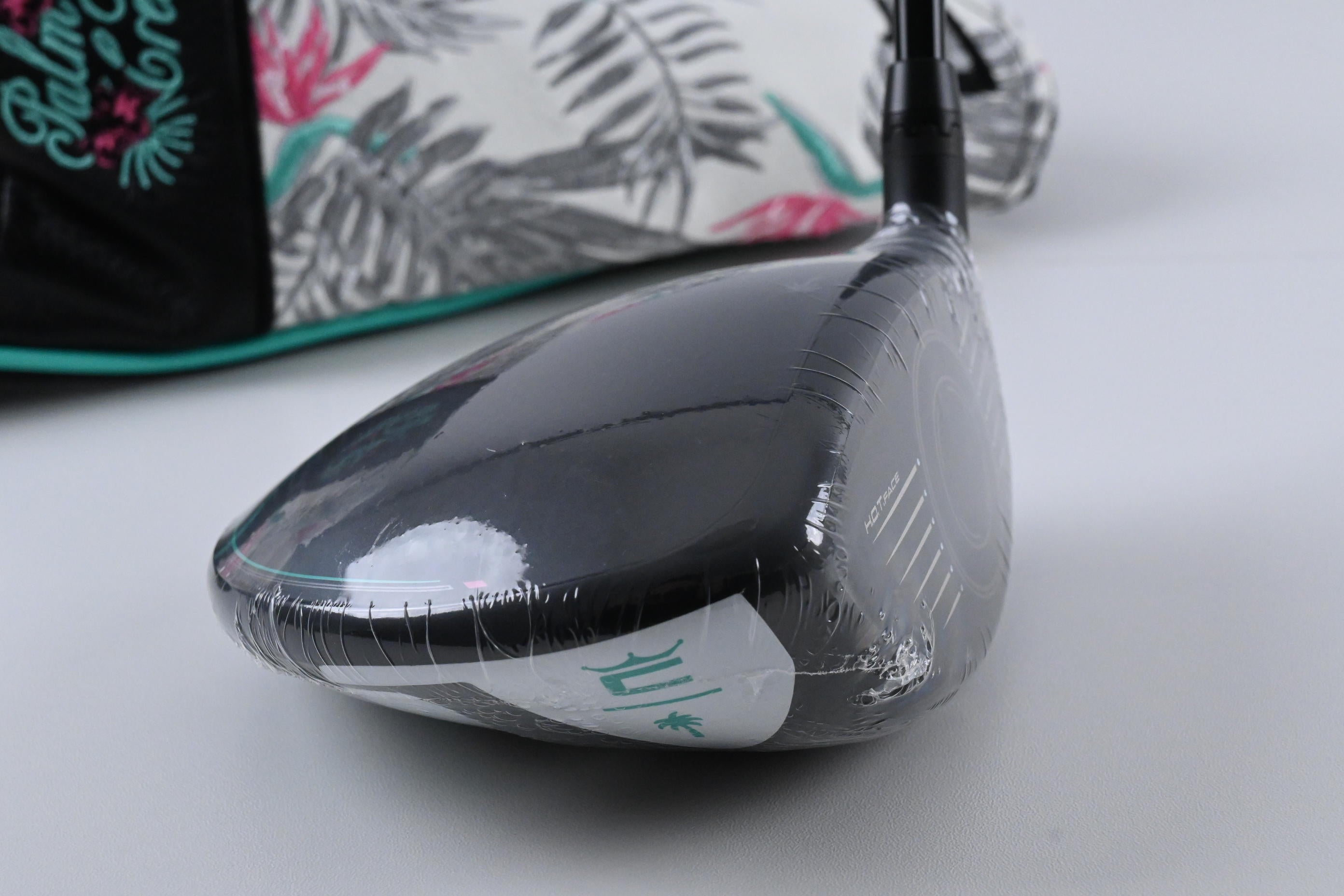 Cobra Aerojet Palm Tree Crew Driver / 10.5 Degree / Regular Flex Kai'li White