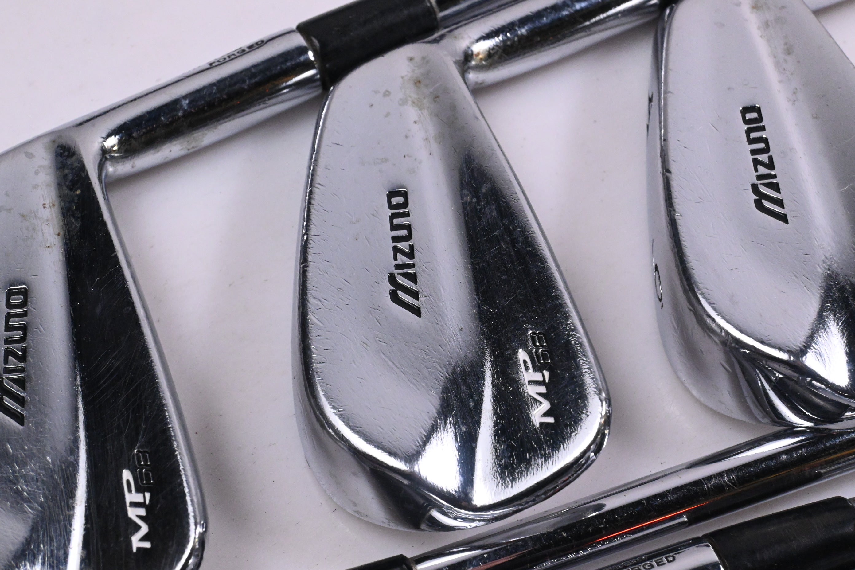 Mizuno MP-68 Irons / 4-PW / Stiff Flex Dynamic Gold S300 Shafts
