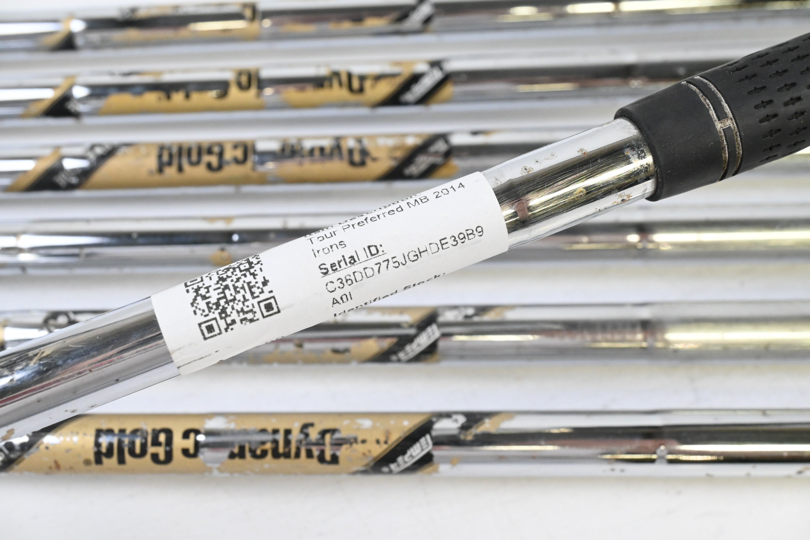 Taylormade Tour Preferred MB 2014 Irons / 3-9i / Stiff Flex Dynamic Gold Shafts
