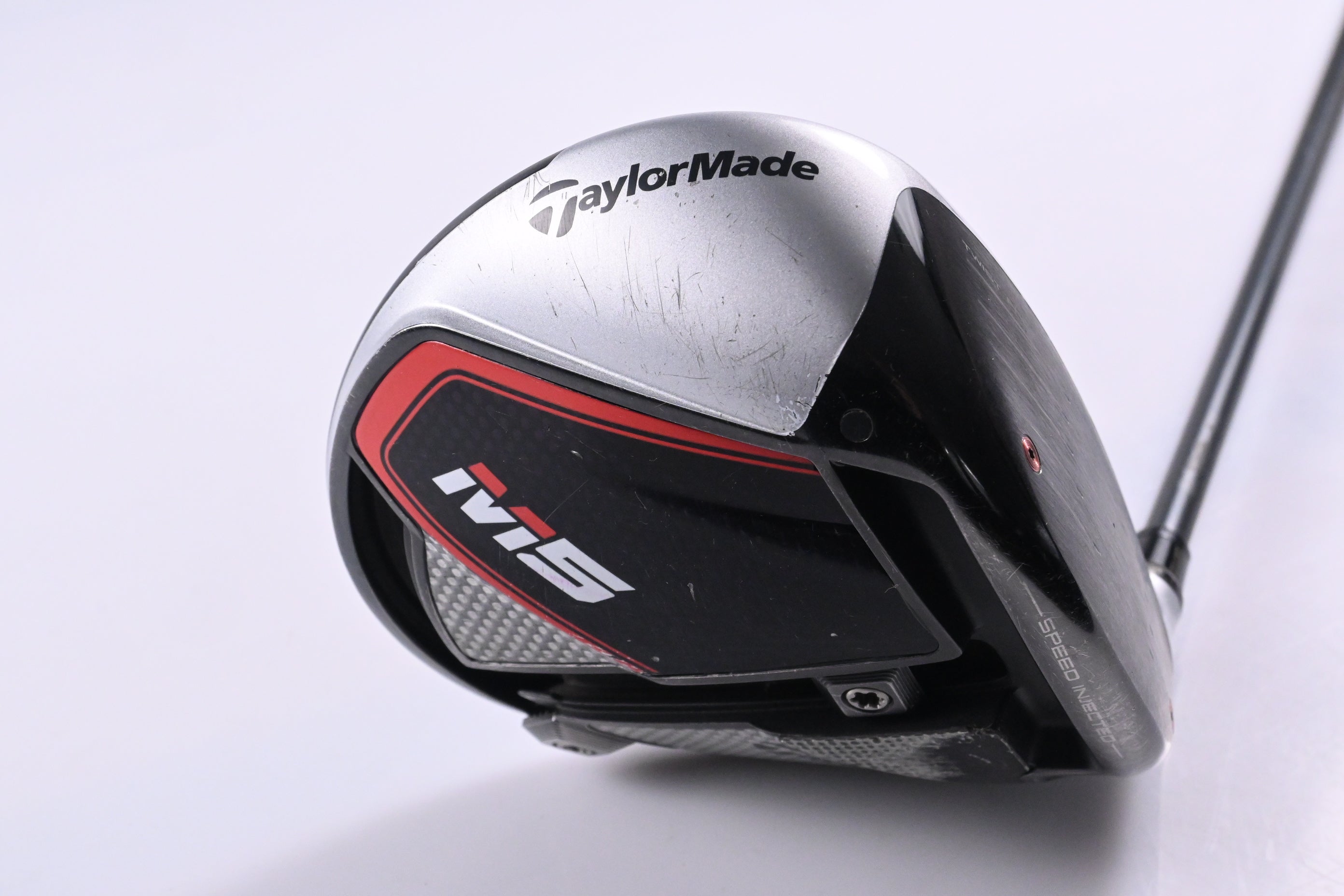 Taylormade M5 Driver / 10.5 Degree / Stiff Flex HZRDUS Smoke Black 70 Shaft