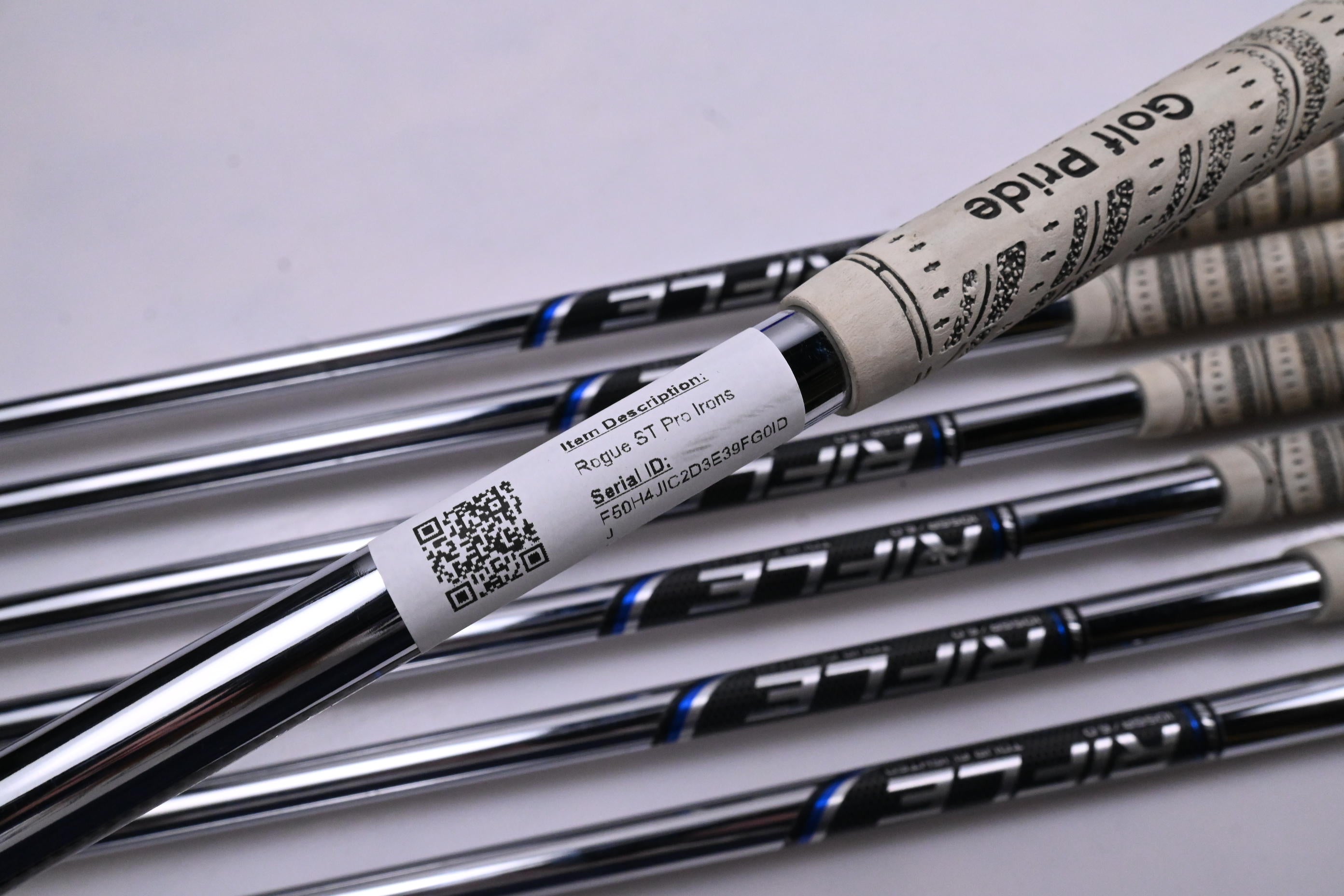 Callaway Rogue ST Pro Irons / 5-PW+GW / Stiff Flex Rifle Tour Flighted 105