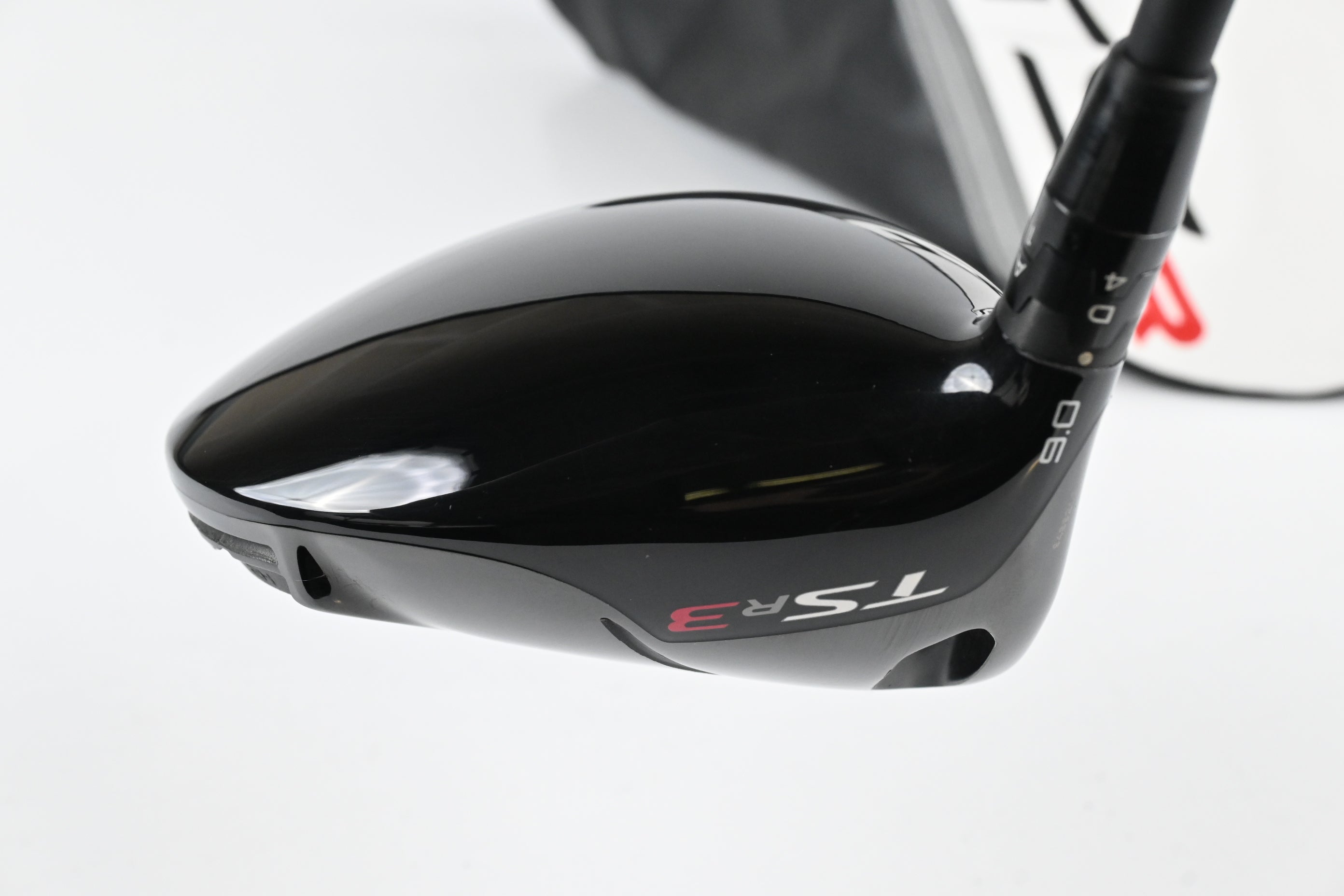 Left Hand Titleist TSR3 Driver / 9 Degree / Regular Flex Kai'li Red Dark Waves
