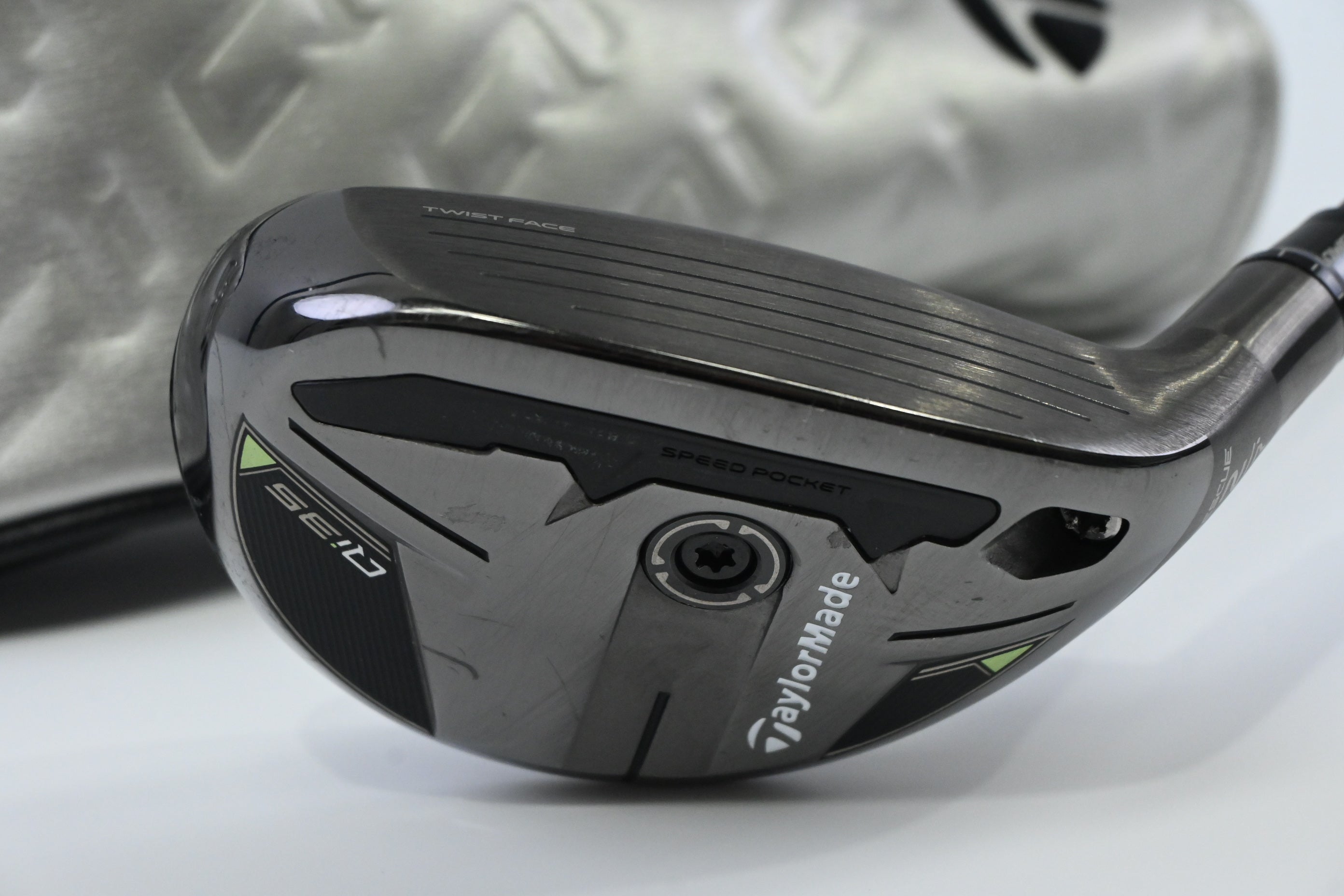 Taylormade Qi35 #2 Hybrid / 17 Degree / Senior Flex Pro Force V2 55 Shaft