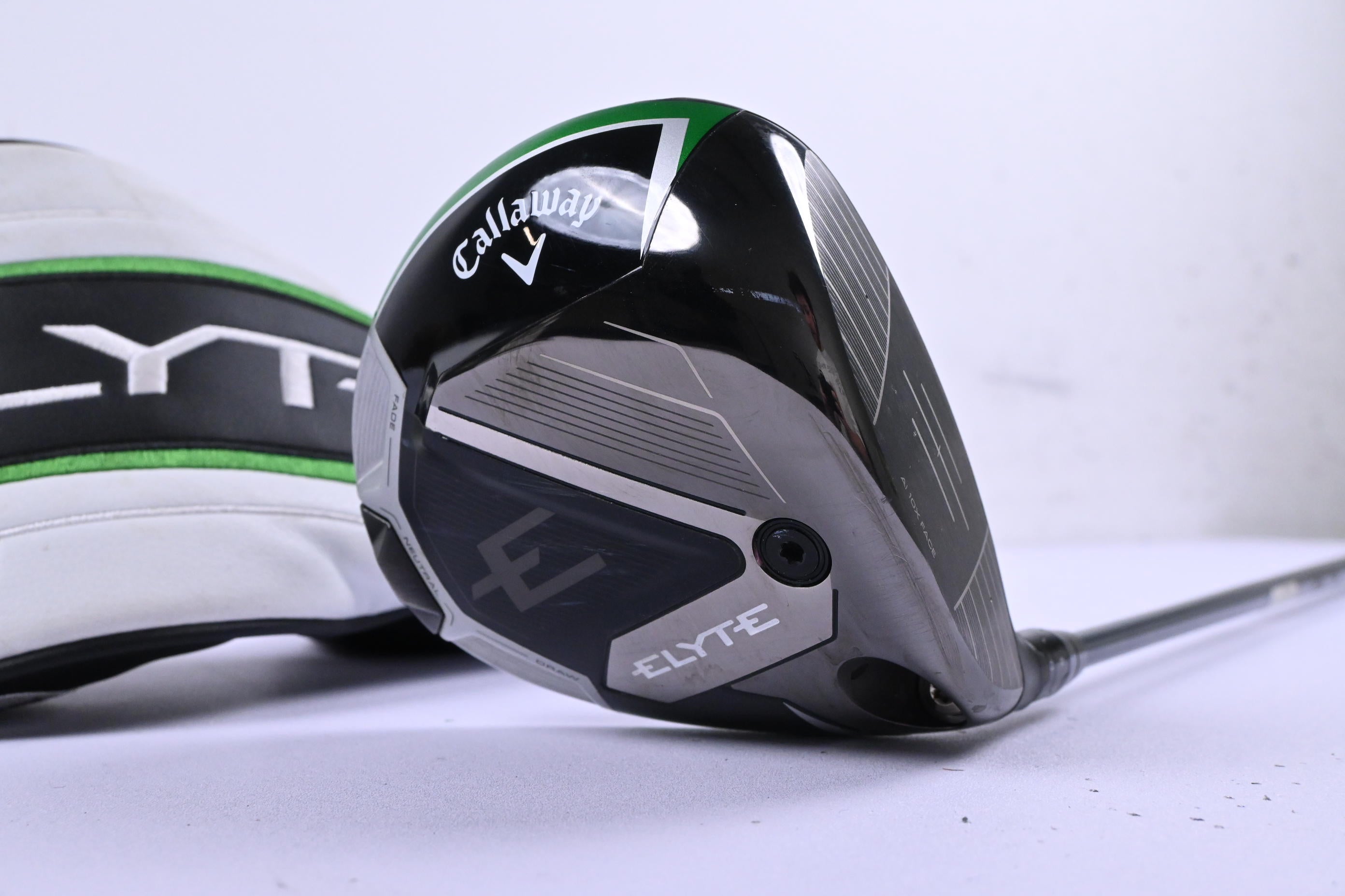 Callaway Elyte Driver / 10.5 Degree / Regular Flex Denali Charcoal 50 Shaft