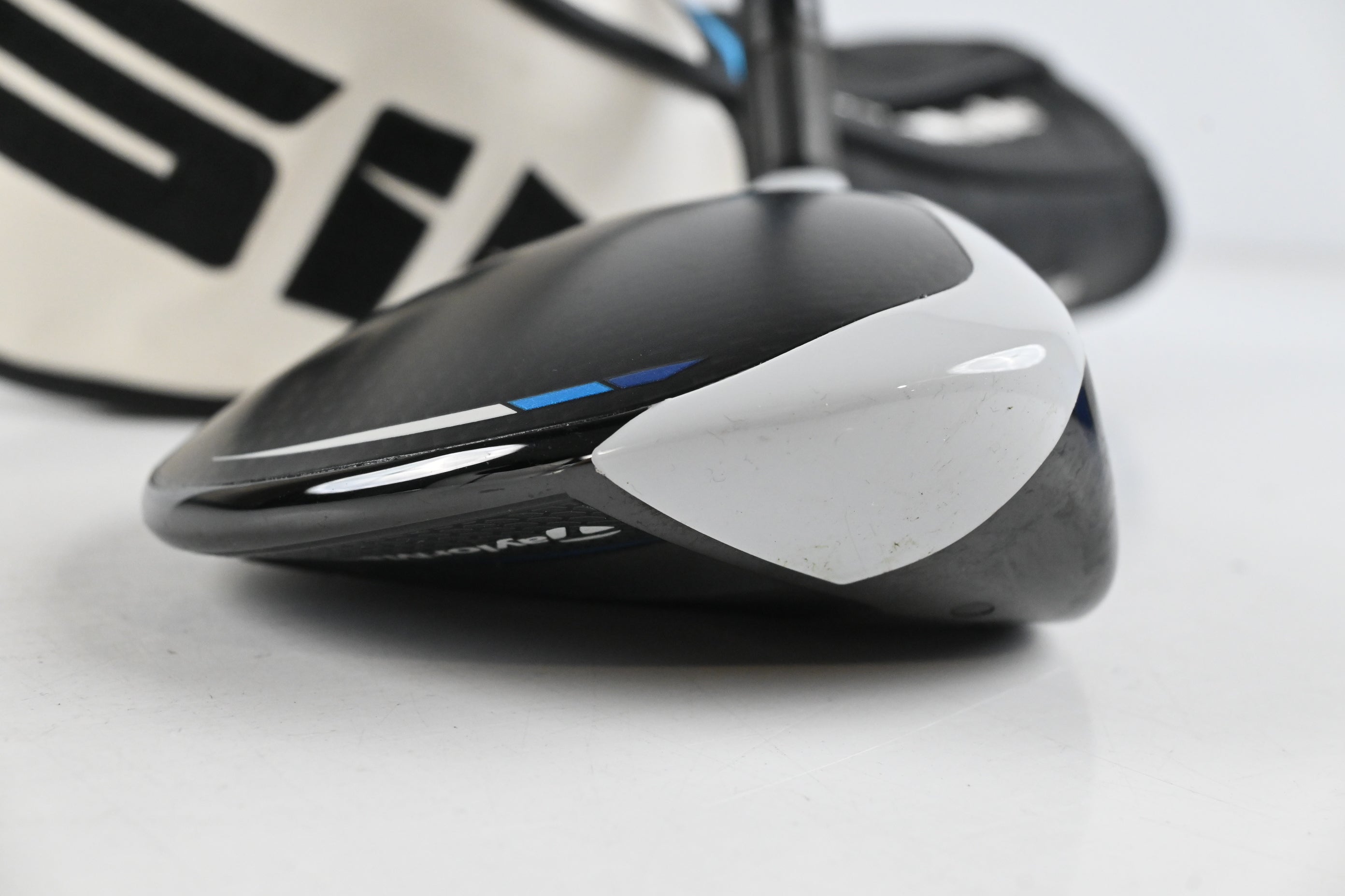 Taylormade SIM2 Max #3 Wood / 15 Degree / Regular Flex Fujikura Ventus Blue 5