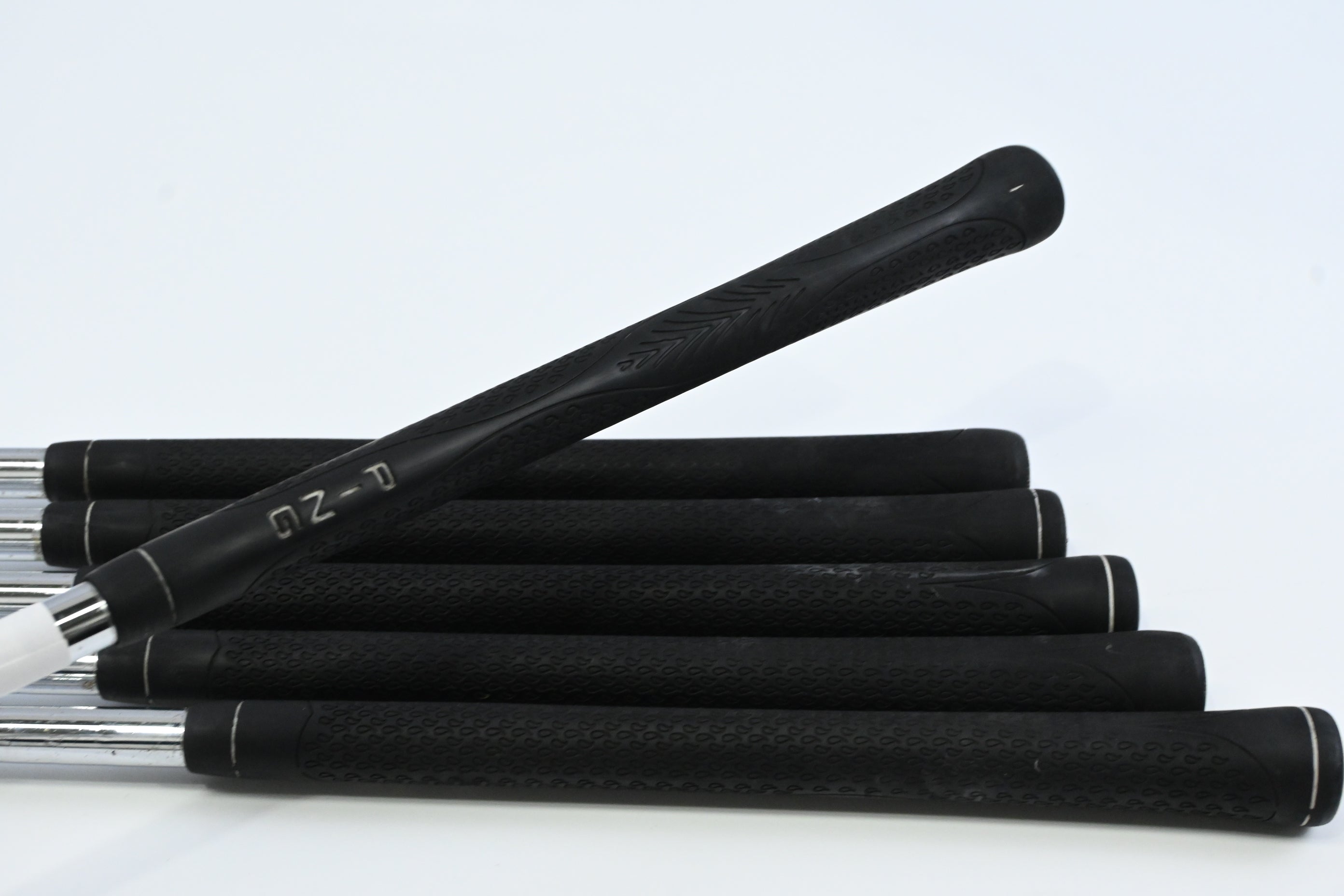 Ping G5 Irons / 5-PW / Black Dot / Regular Flex Steel Shafts