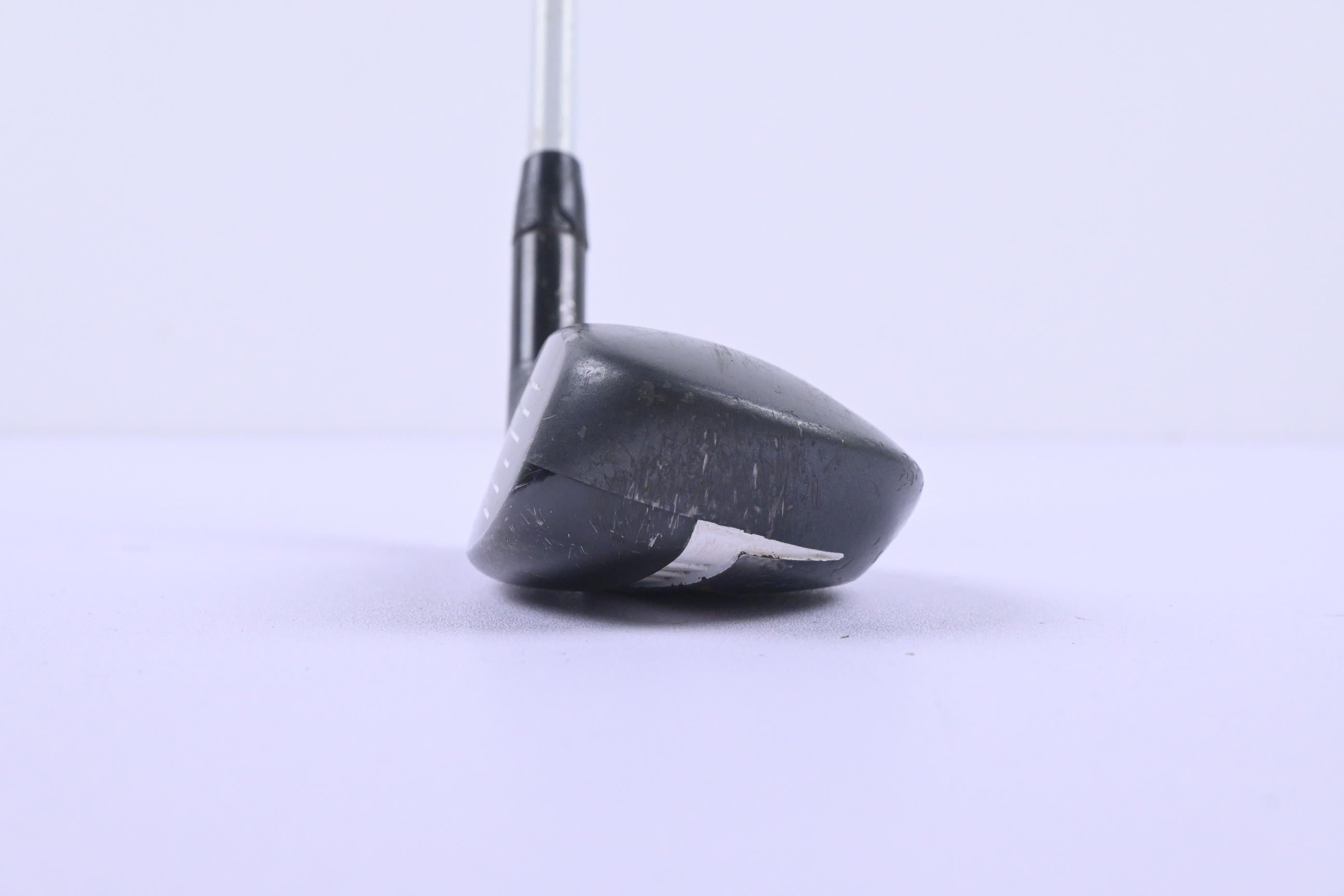 Callaway X2 Hot #3 Hybrid / 19 Degree / Regular Flex Veylix Alpina 673H Shaft