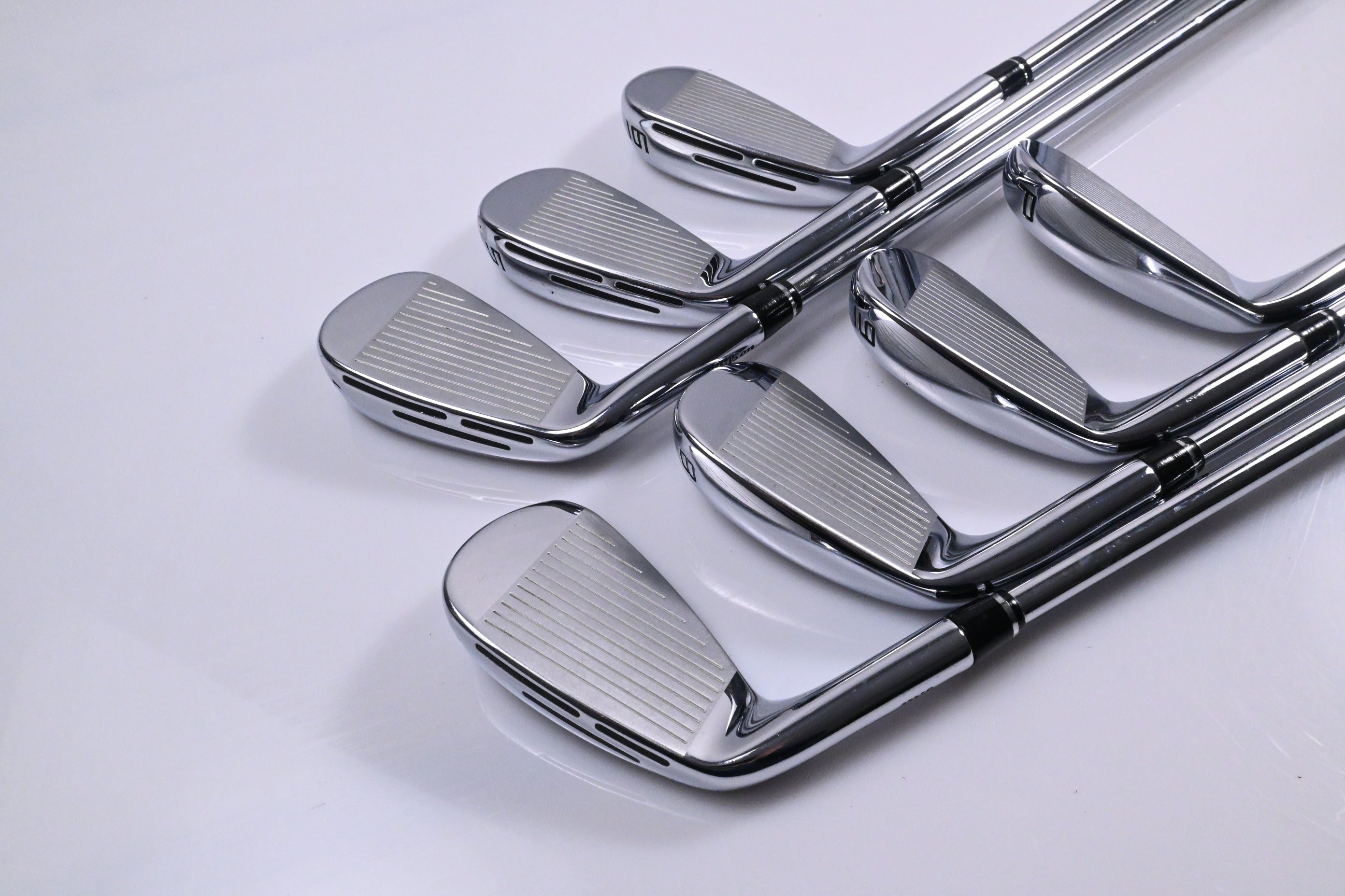 Wilson DYNAPWR Forged Irons / 4-PW / Stiff Flex KBS Tour Lite Shafts