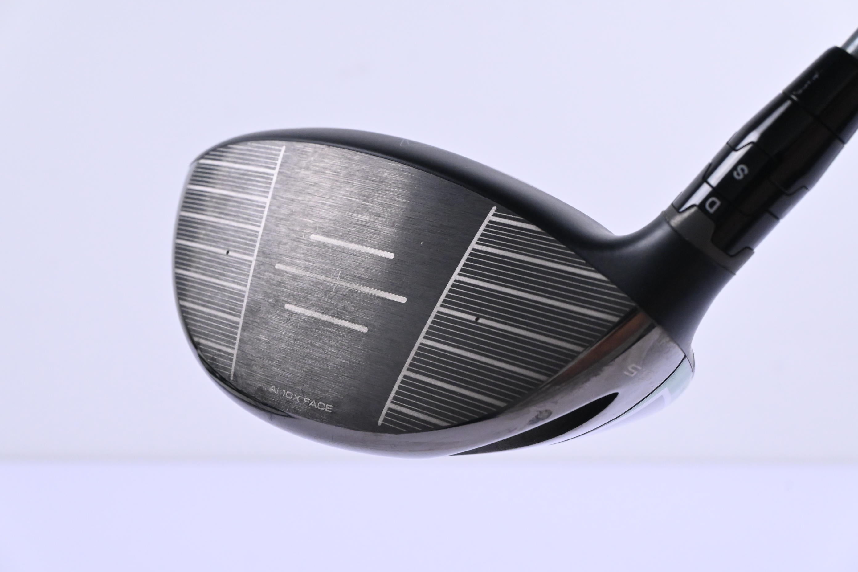 Callaway Elyte Driver / 10.5 Degree / Regular Flex Denali Charcoal 50 Shaft