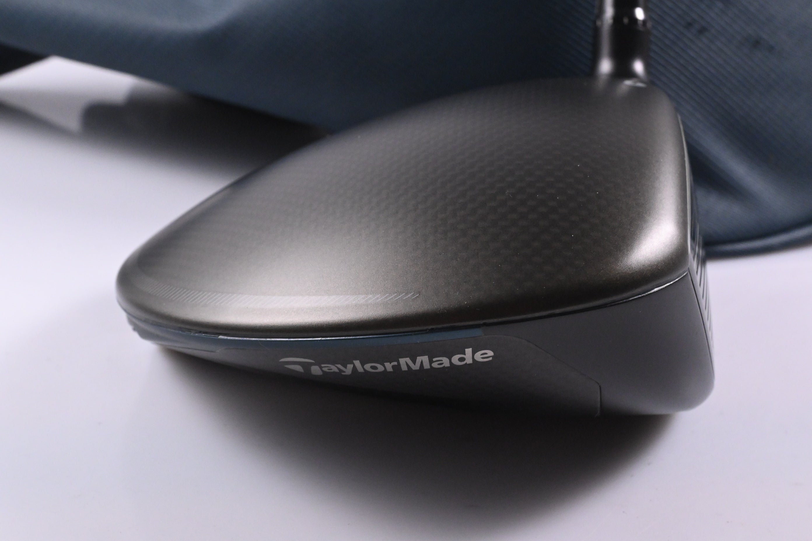Taylormade Qi4D Max Driver / 10.5 Degree / Regular Flex Mitsubishi Reax 50 Shaft