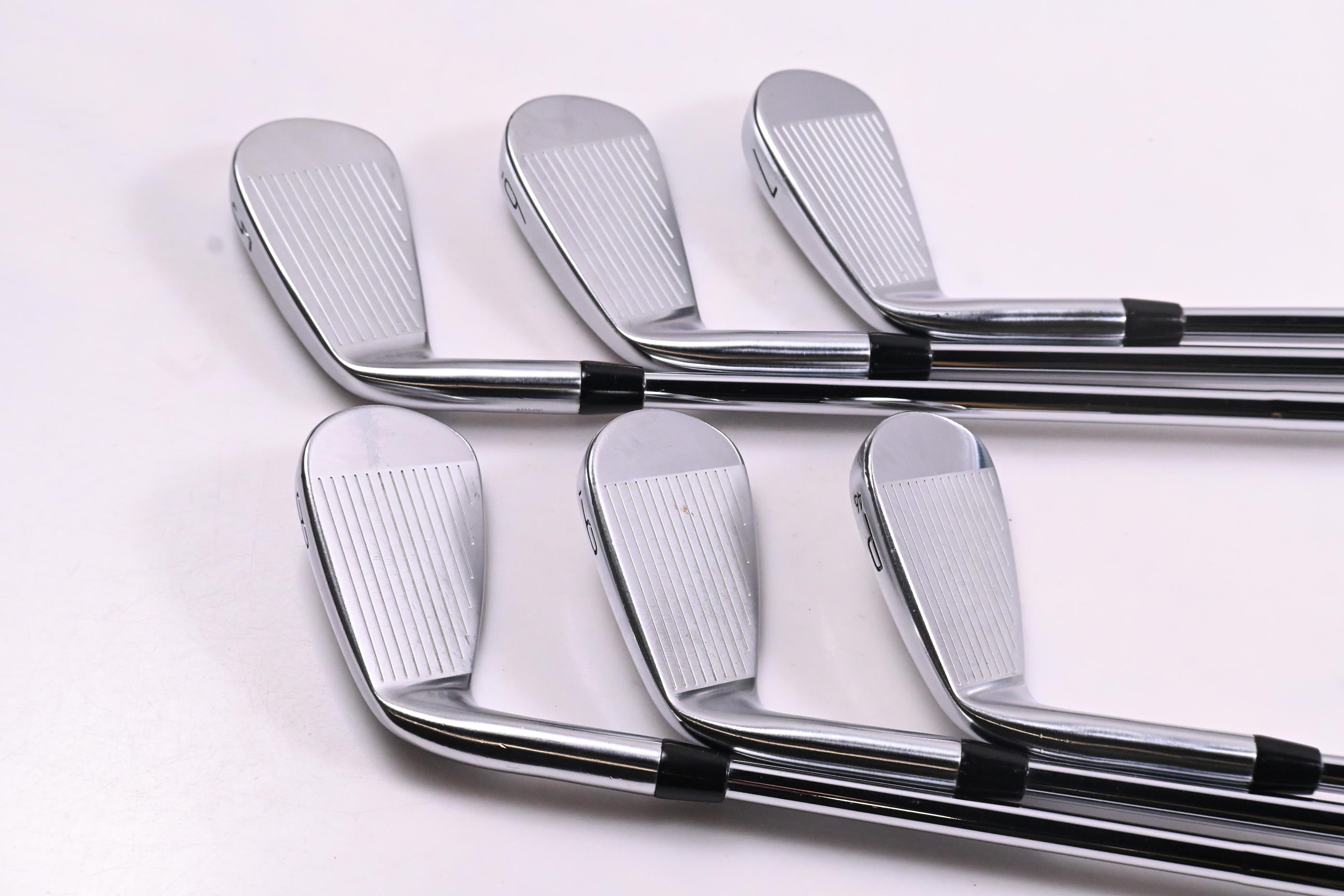Titleist T100 2023 Irons / 5-PW / X-Flex Dynamic Gold X100 Shafts