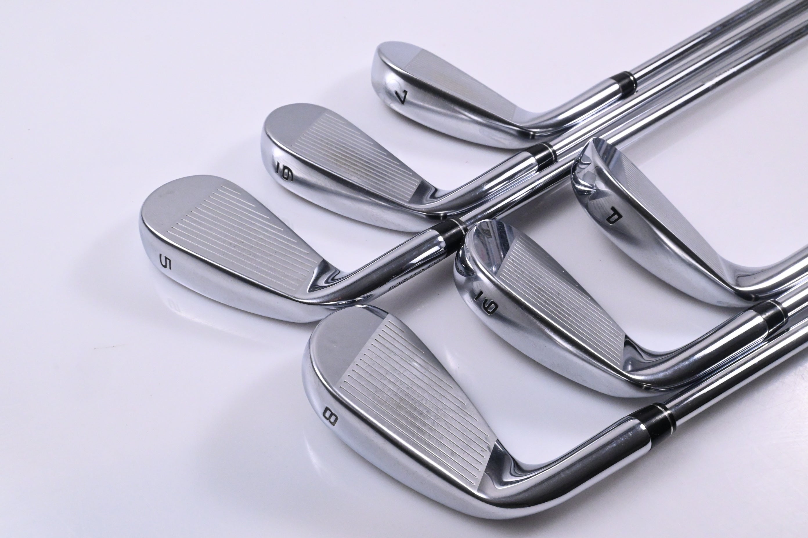 Callaway Paradym Irons / 5-PW / Regular Flex Elevate MPH 95 Shafts