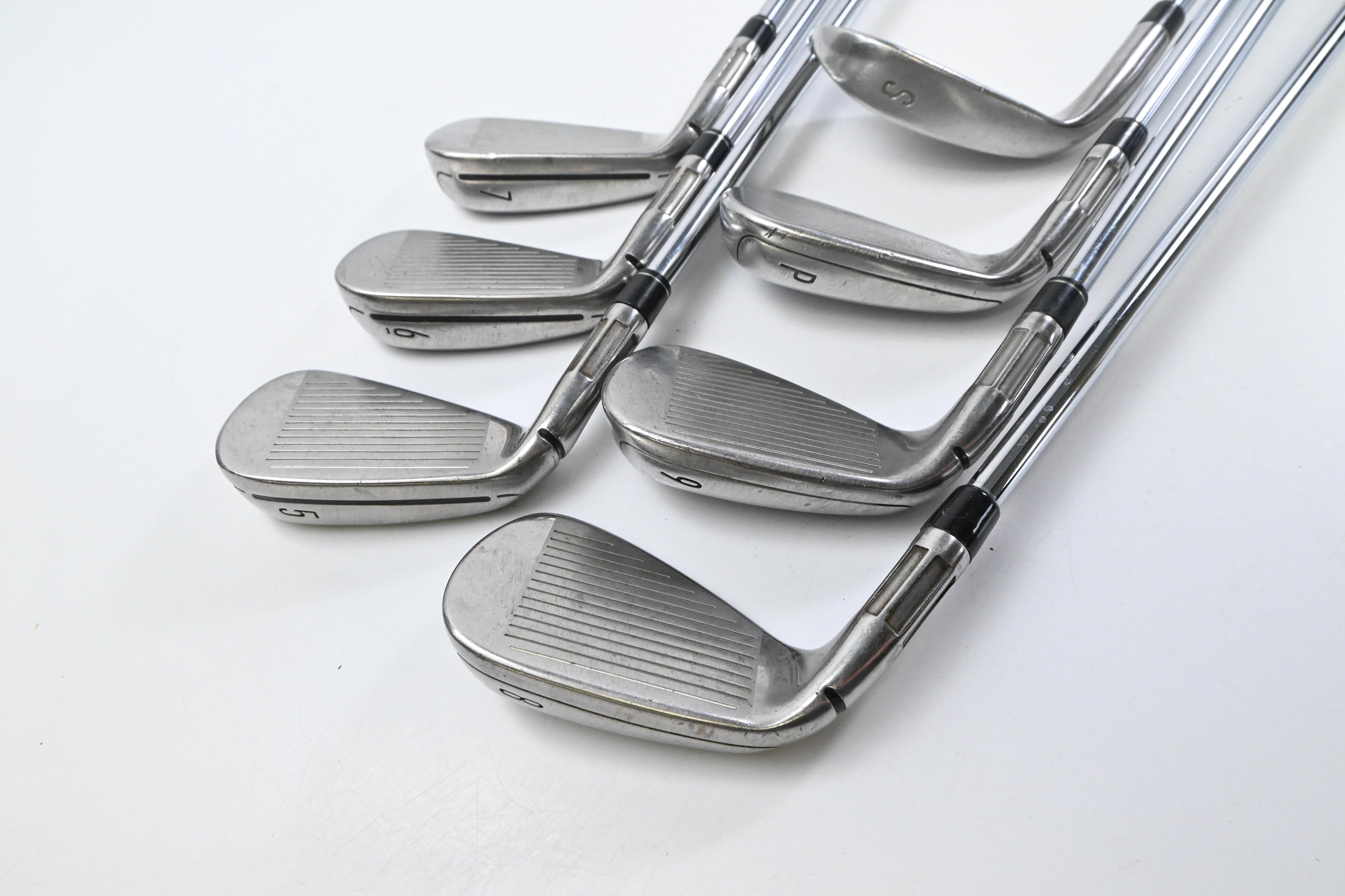 Taylormade M6 Irons / 5-PW+SW / Regular Flex KBS MAX 85 Shafts