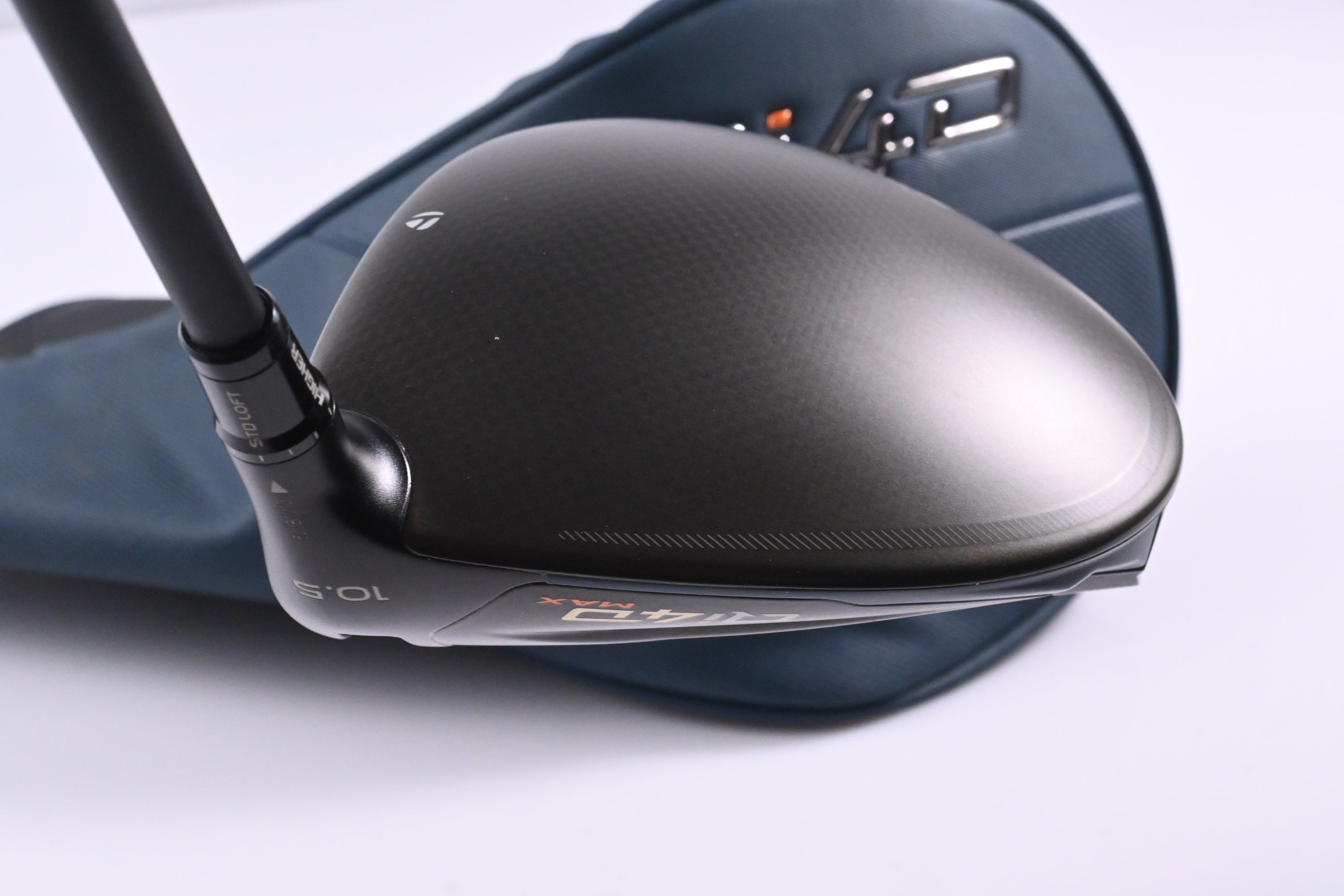 Taylormade Qi4D Max Driver / 10.5 Degree / Regular Flex Mitsubishi Reax 50 Shaft