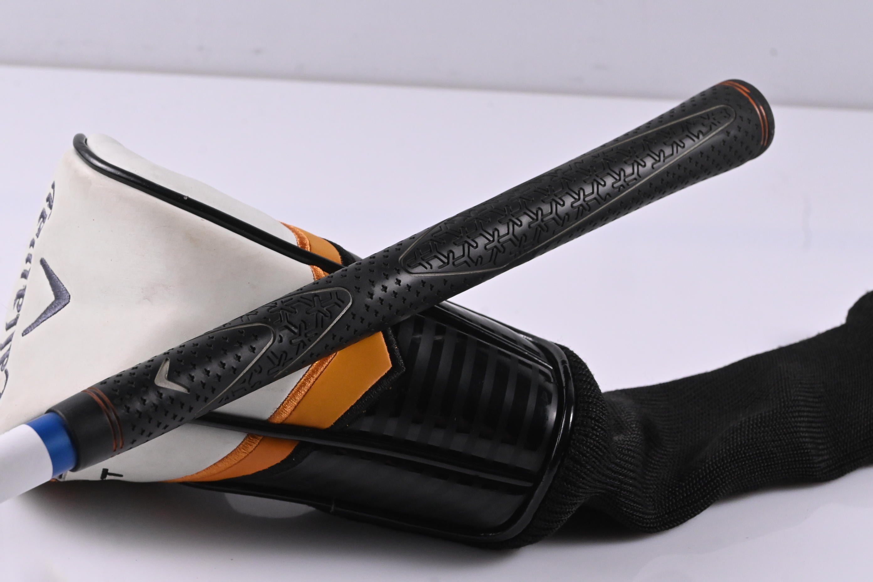 Callaway X2 Hot #5 Wood / 18 Degree / Regular Flex Aldila Rogue Tour Blue 60 Shaft