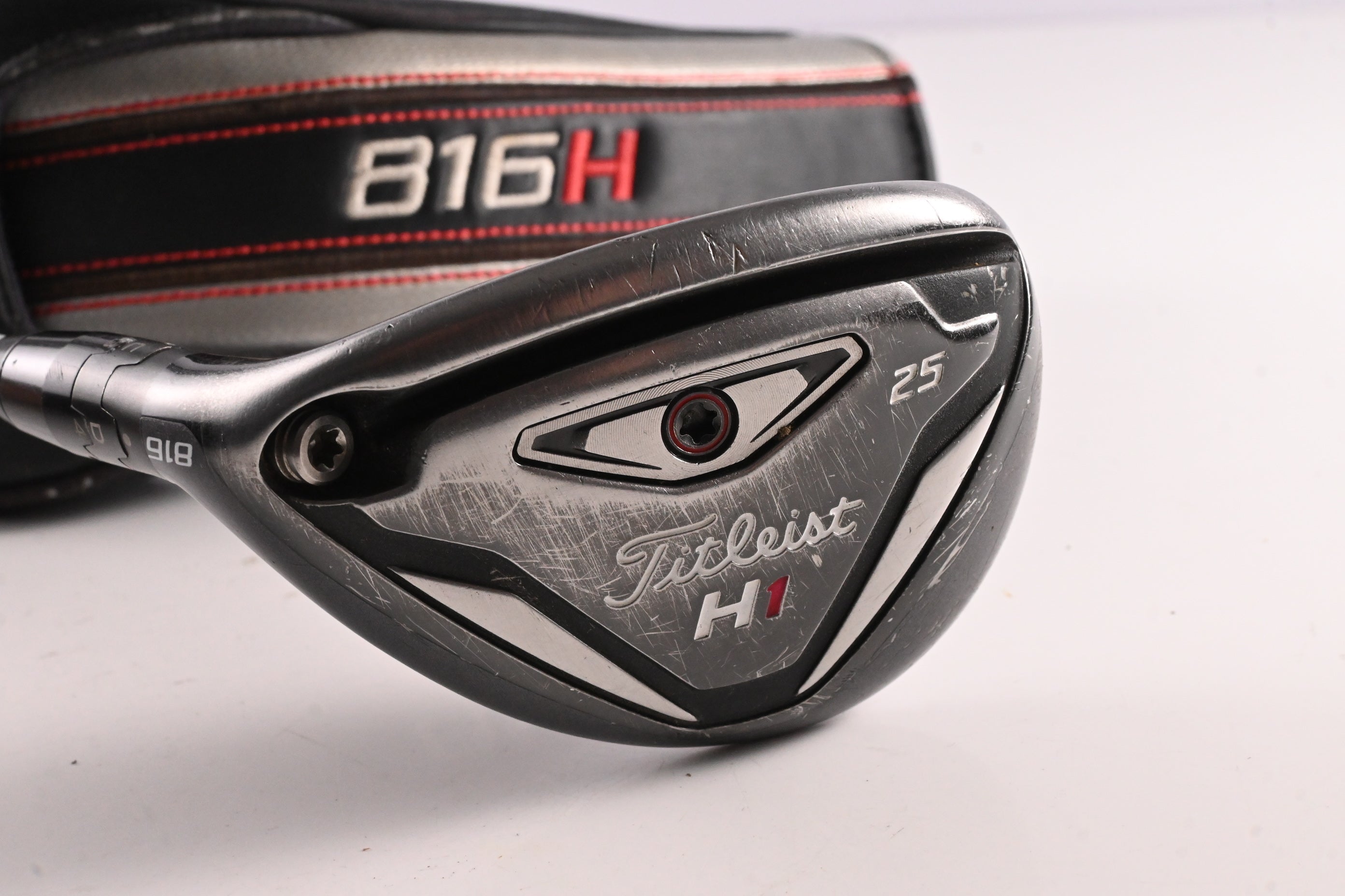 Left Hand Titleist 816 H1 #5 Hybrid / 25 Degree / Stiff Flex Aldila Rogue Black