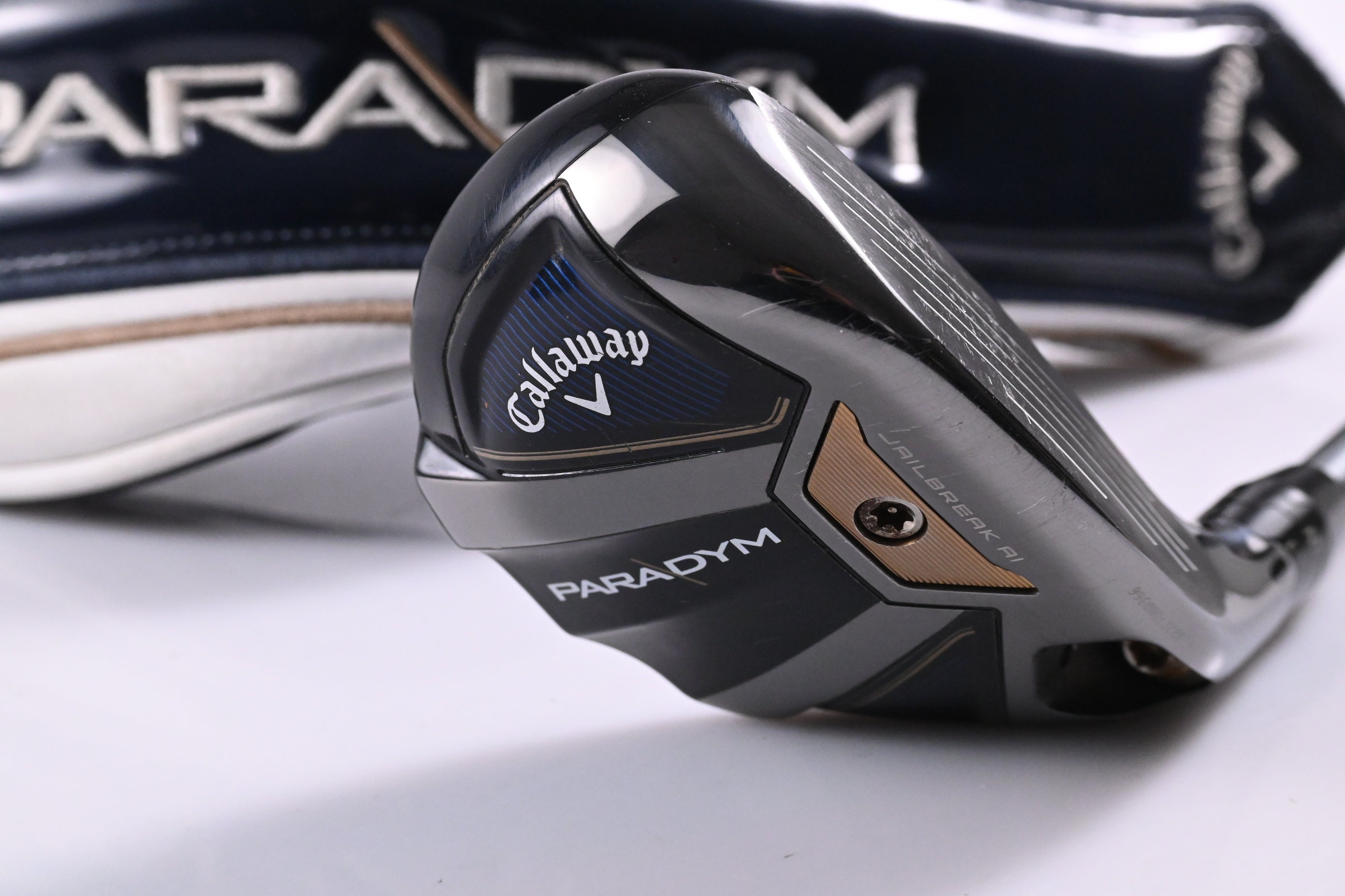 Callaway Paradym #4 Hybrid / 21 Degree / Regular Flex HZRDUS Silver 65 Shaft