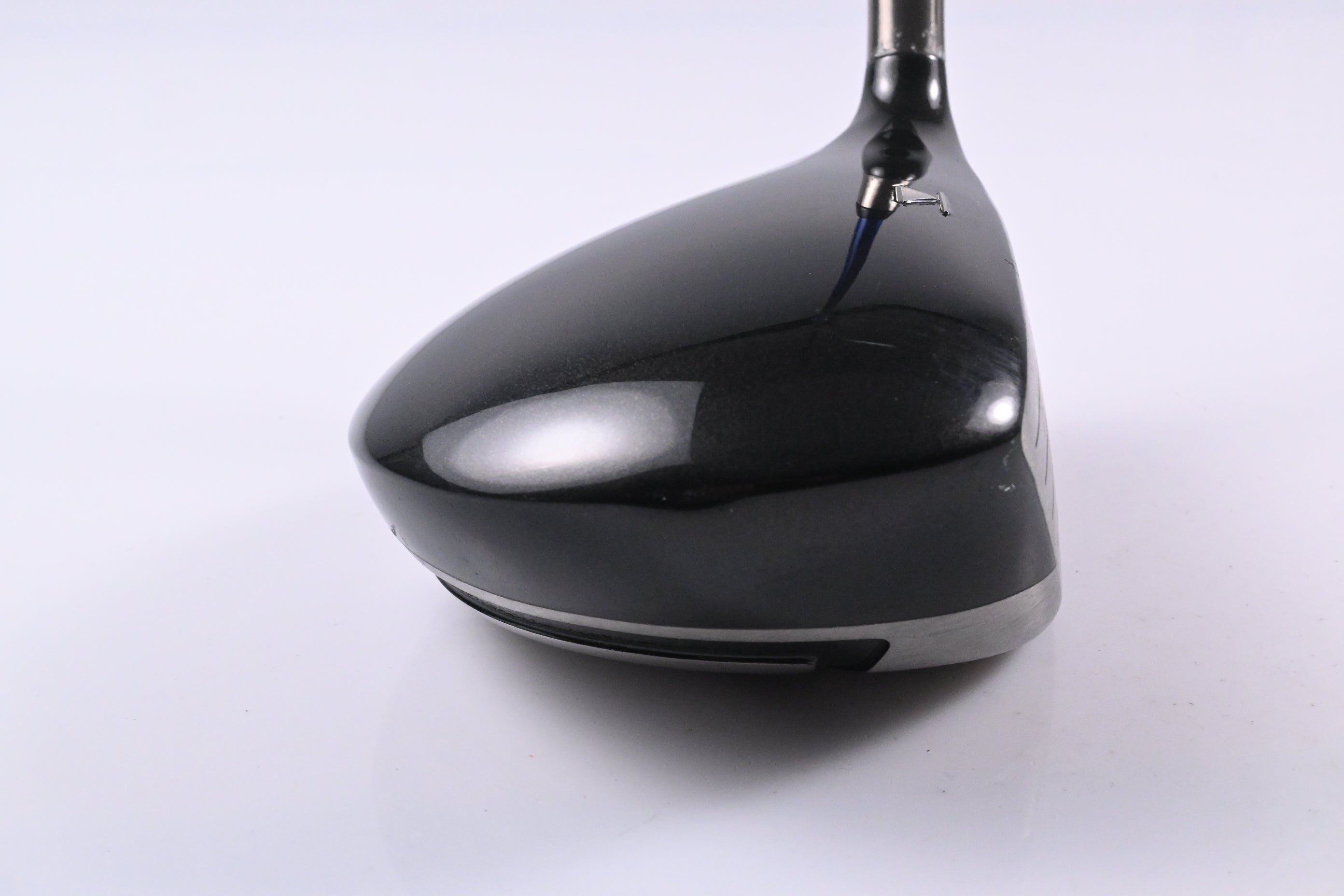 Titleist 905 T Driver / 9.5 Degree / Stiff Flex Graphite Design Tour AD YS-6+
