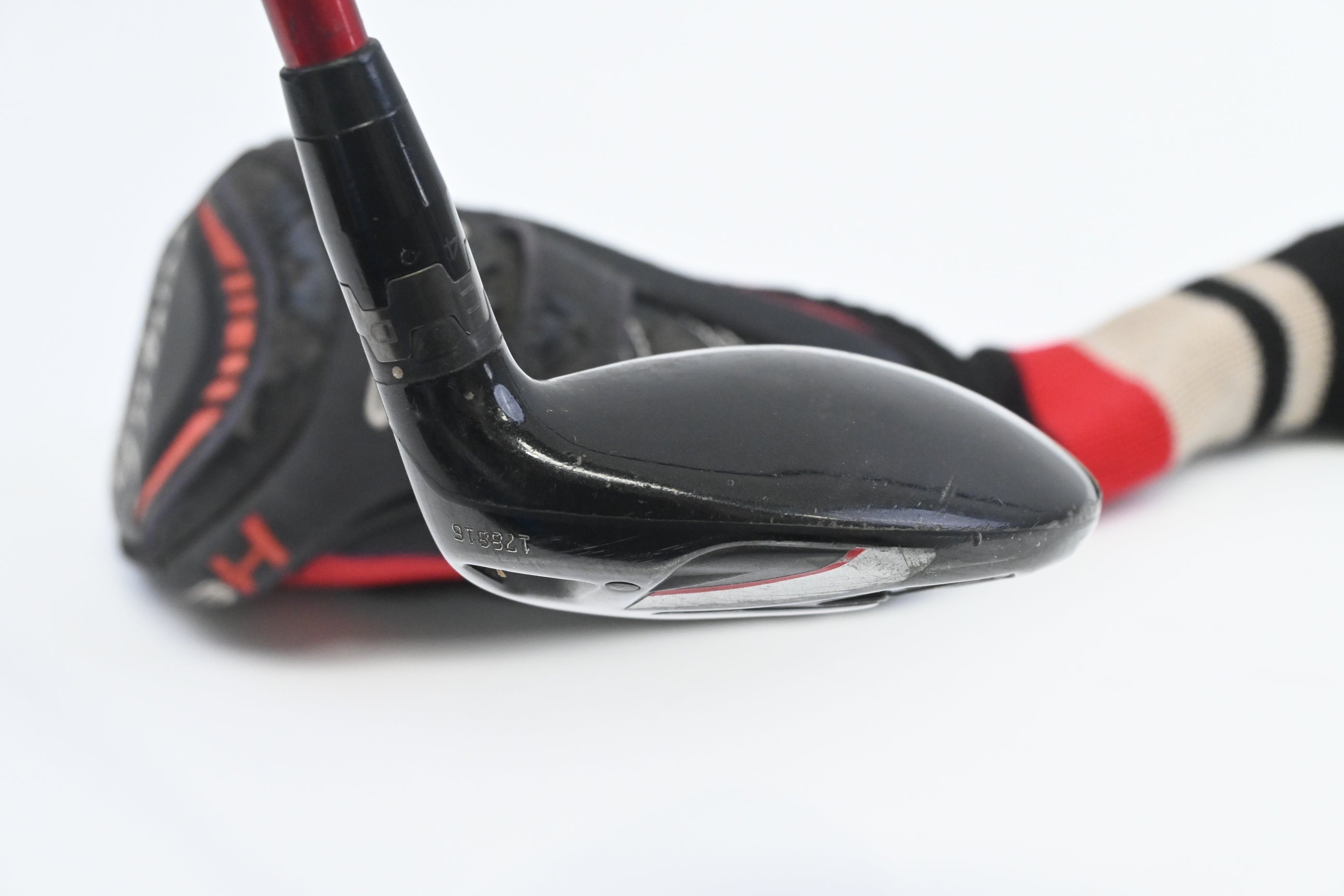 Titleist 913H #5 Hybrid / 27 Degree / Senior Flex Bassara 60 Shaft