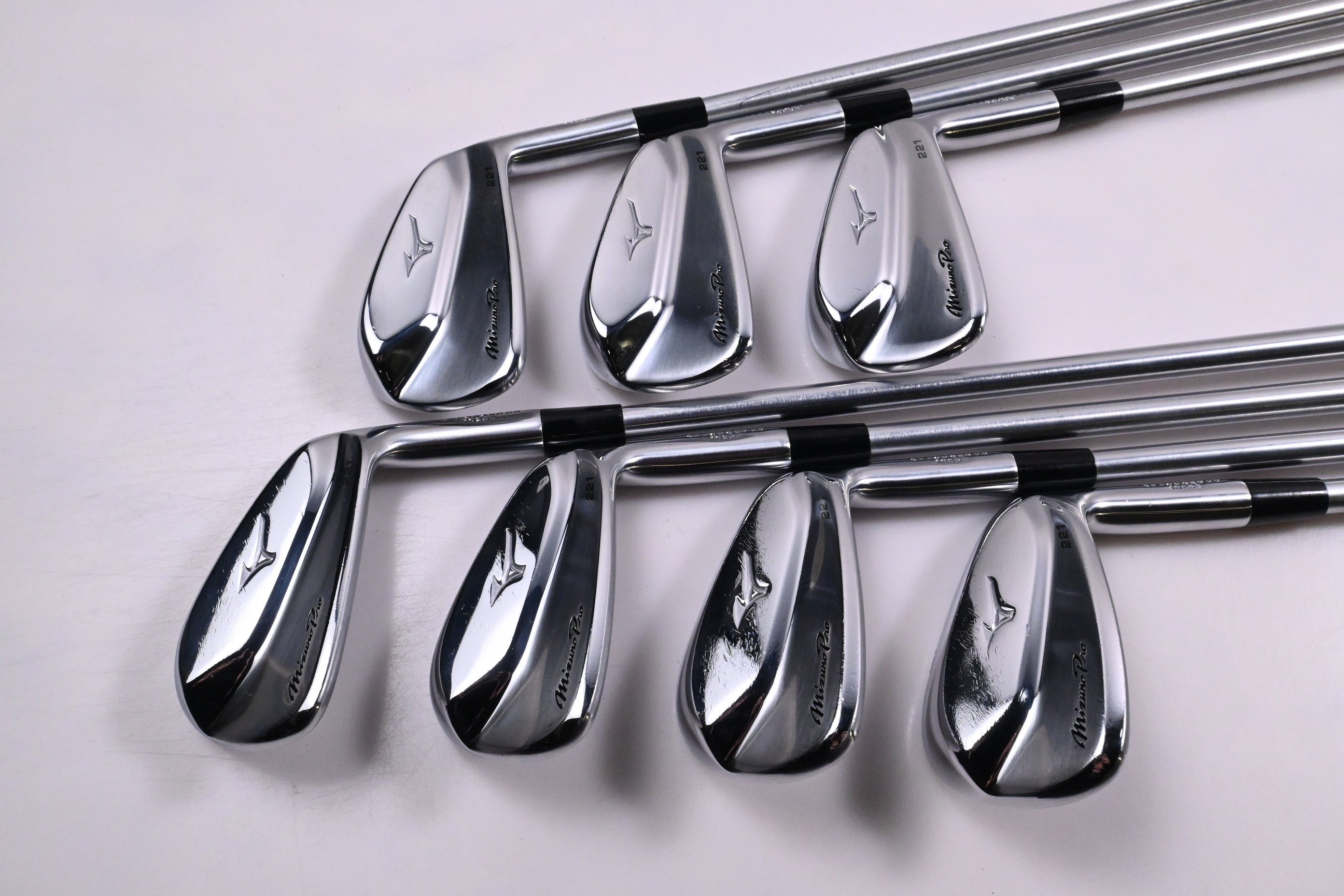 Mizuno Pro 221 Irons / 4-PW / Stiff Flex Project X LS 120 Shafts