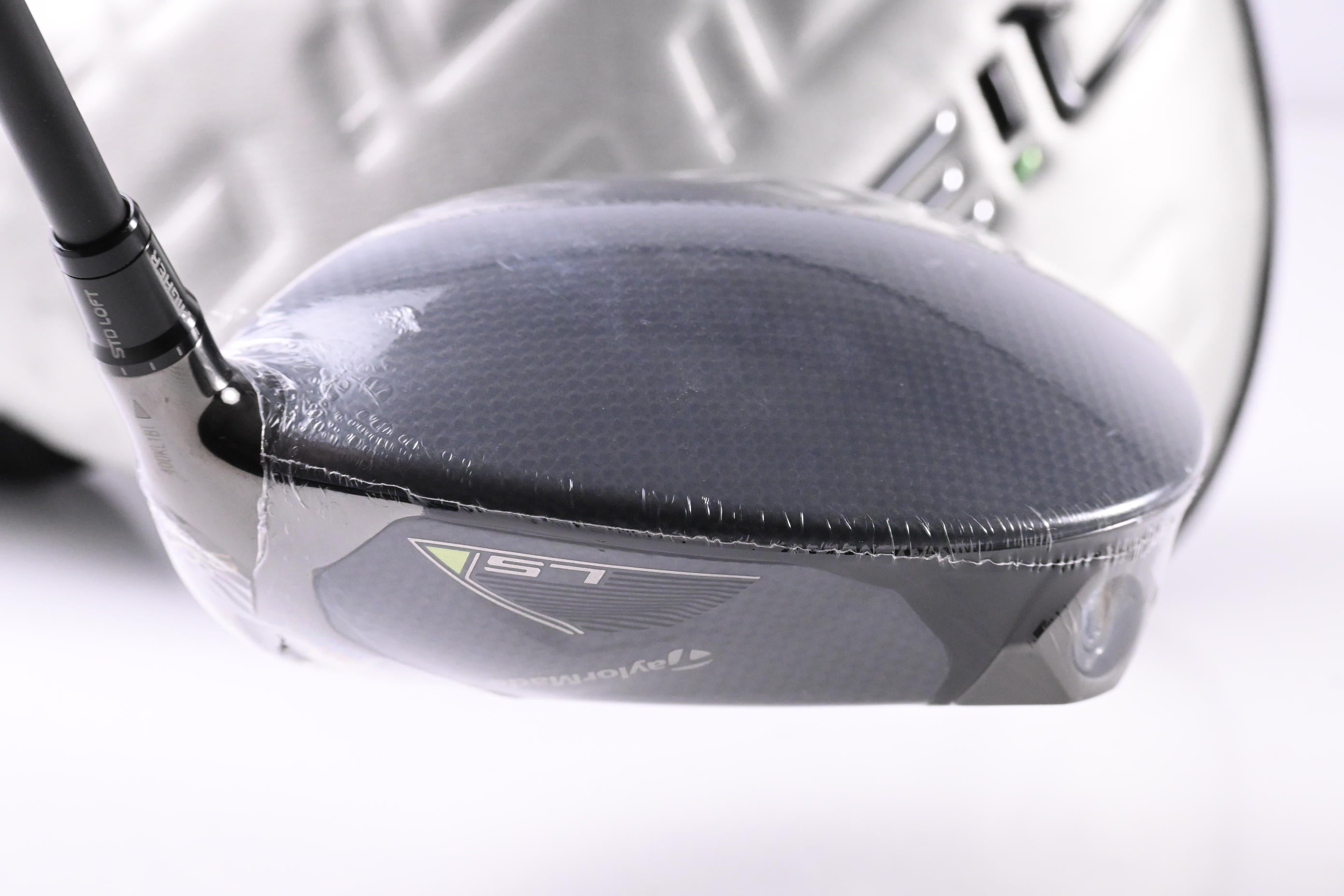 Taylormade Qi35 LS Driver / 9 Degree / Regular Flex Ventus Blue 5 Shaft