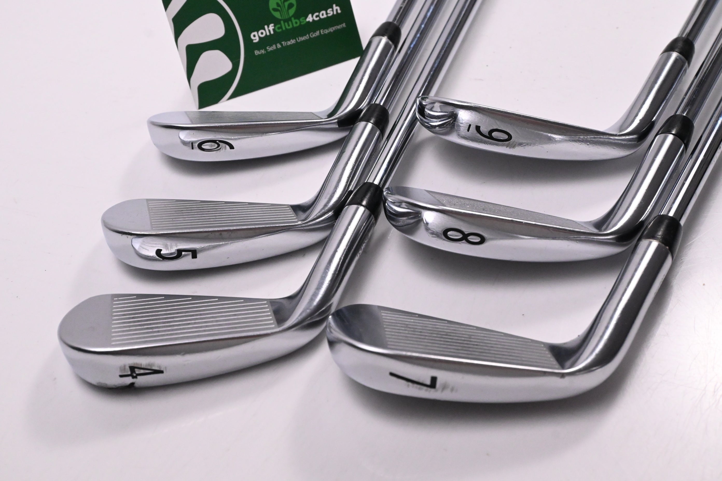 Titleist 718 CB Irons / 4-9i / Regular Plus Flex Project X Precision Shafts