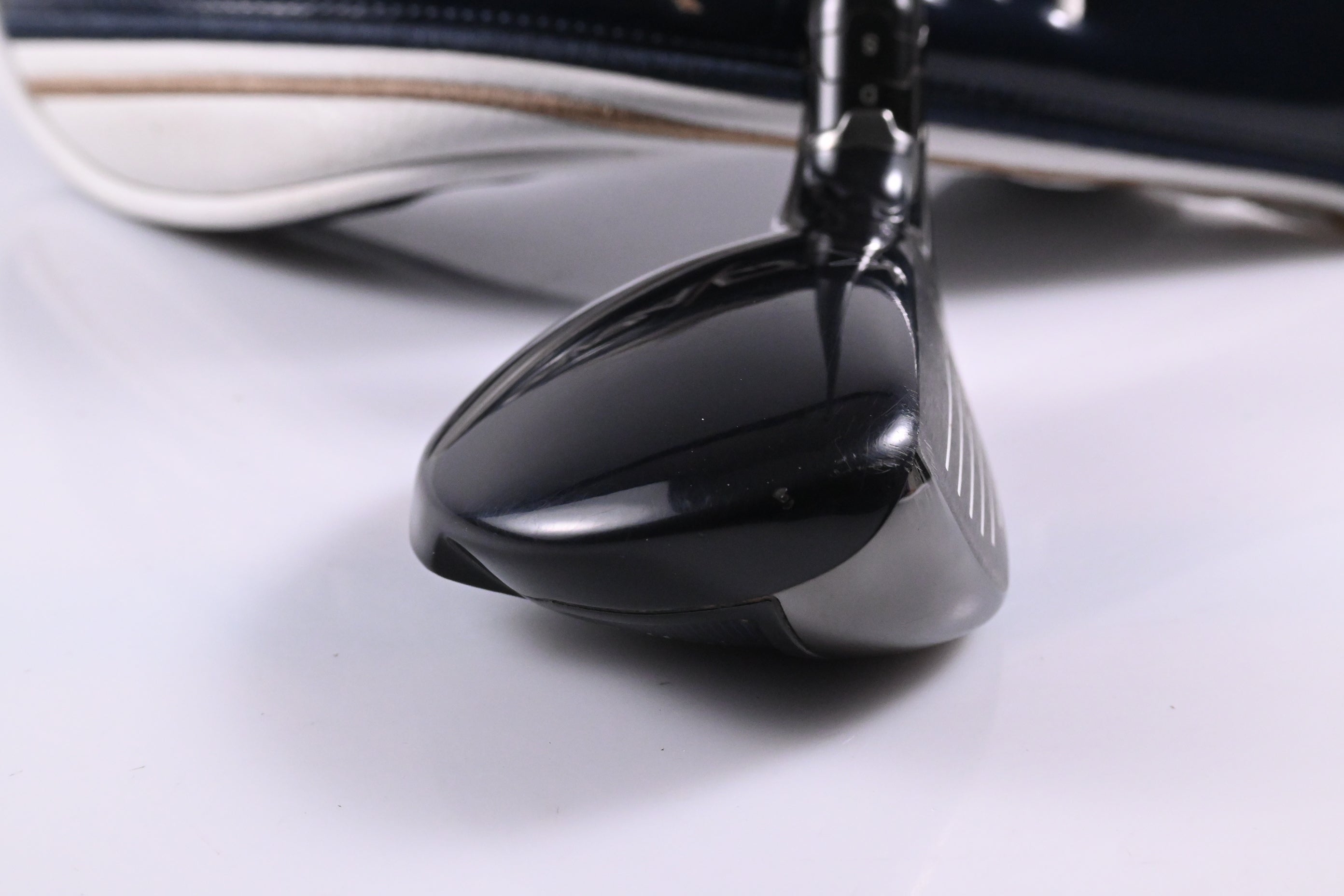 Callaway Paradym #4 Hybrid / 21 Degree / Regular Flex HZRDUS Silver 65 Shaft