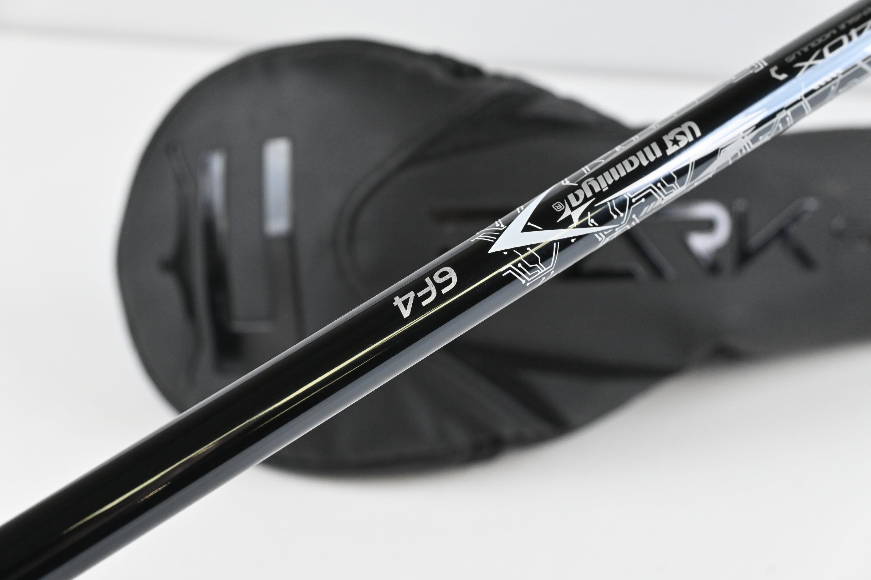 Cobra Darkspeed LS Driver / 9 Degree / Stiff Flex UST Mamiya Lin.Q M40X 6 Shaft