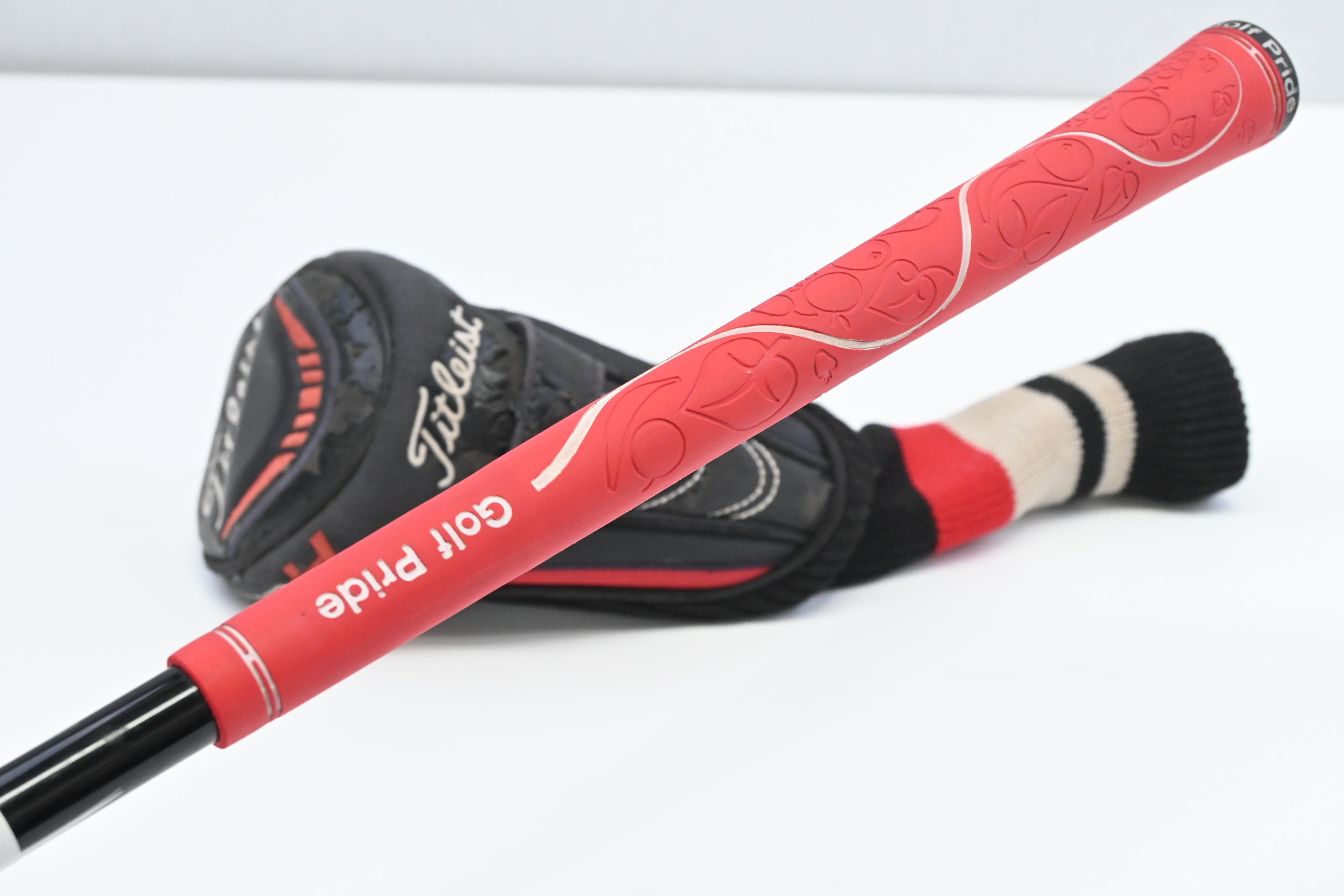 Titleist 913H #5 Hybrid / 27 Degree / Senior Flex Bassara 60 Shaft