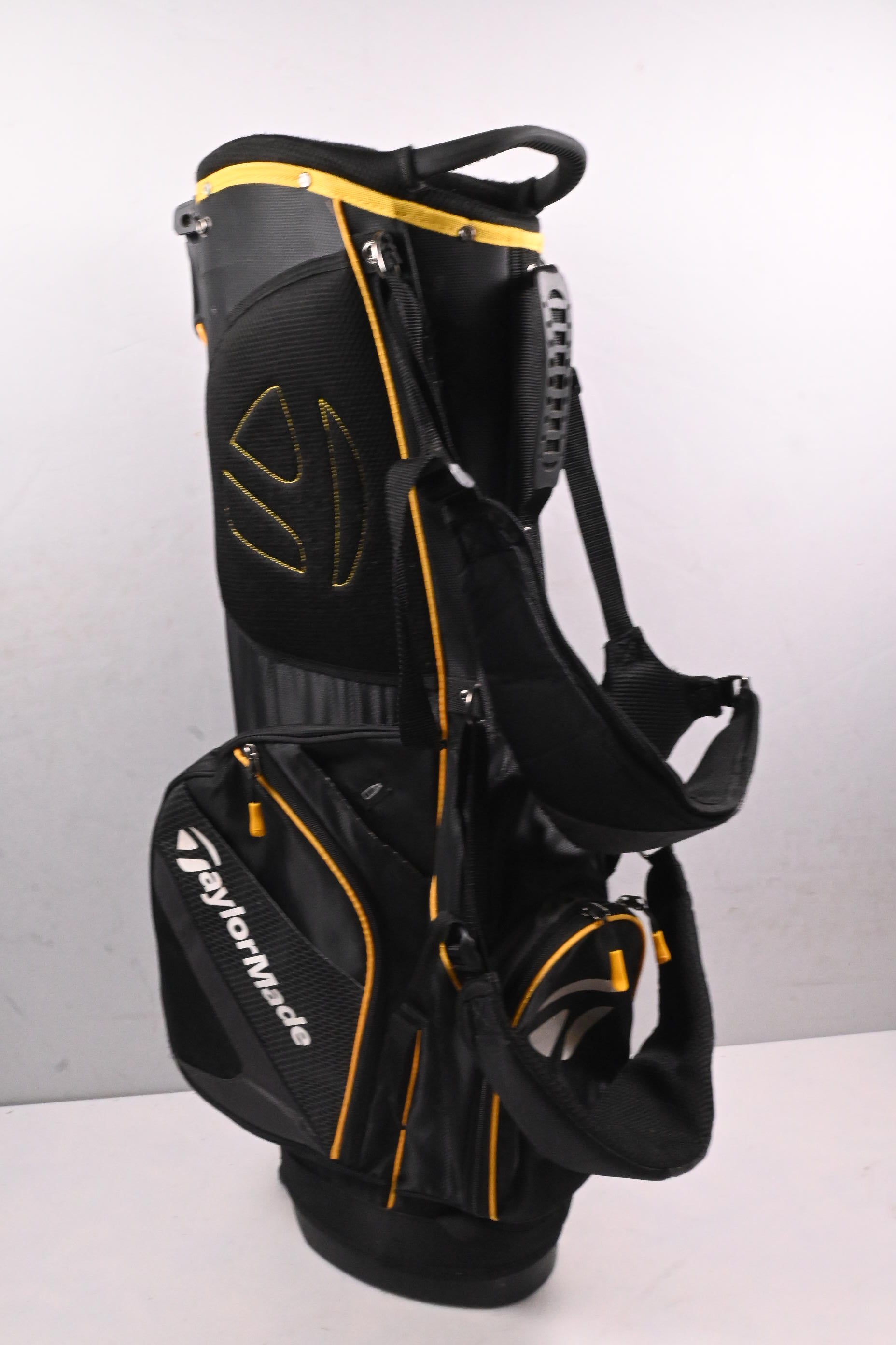 Taylormade Stand Bag / 6-Way Divider / Black
