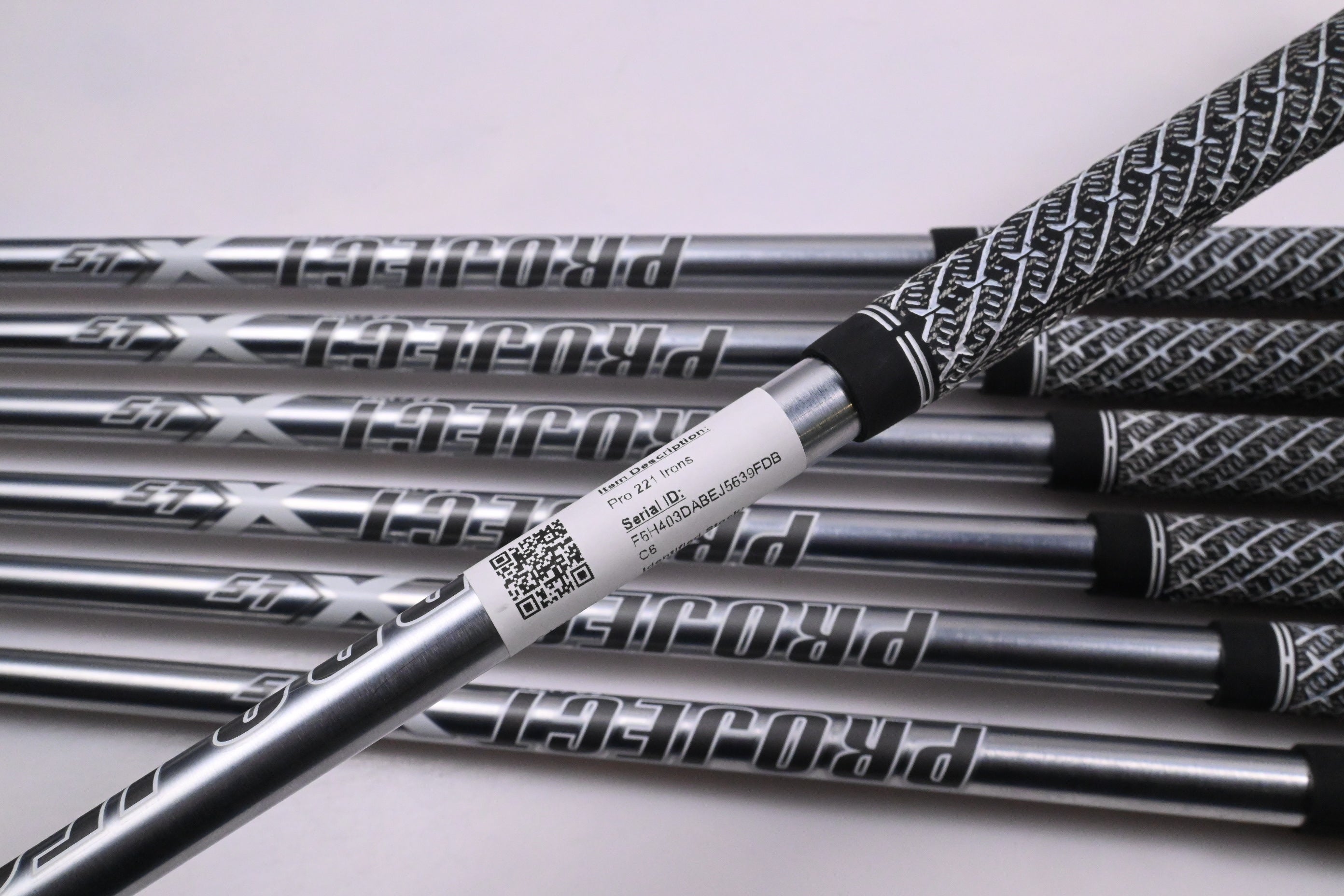 Mizuno Pro 221 Irons / 4-PW / Stiff Flex Project X LS 120 Shafts