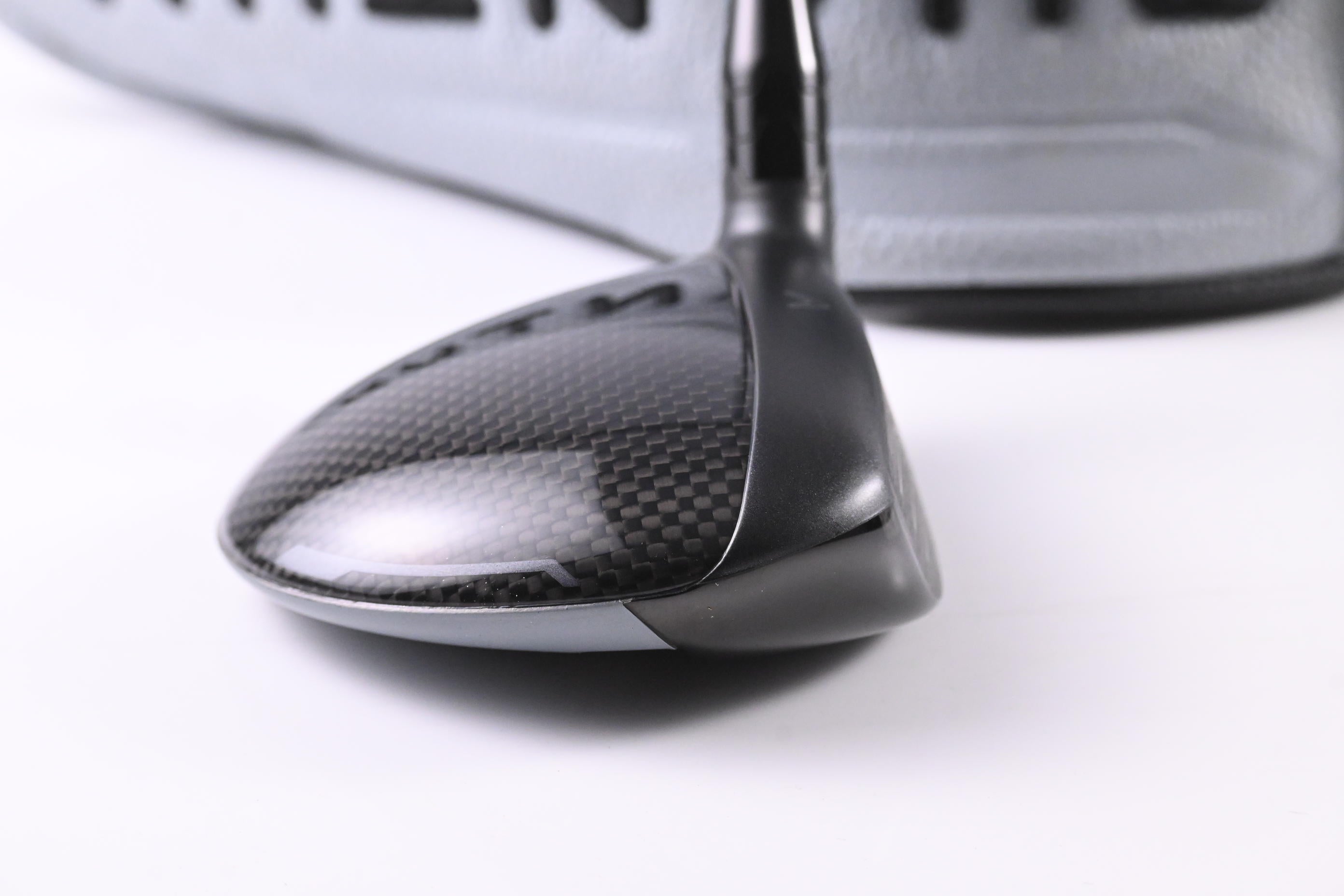 Callaway Quantum Max #5 Wood / 18 Degree / Regular Flex Vanquish 5 Shaft