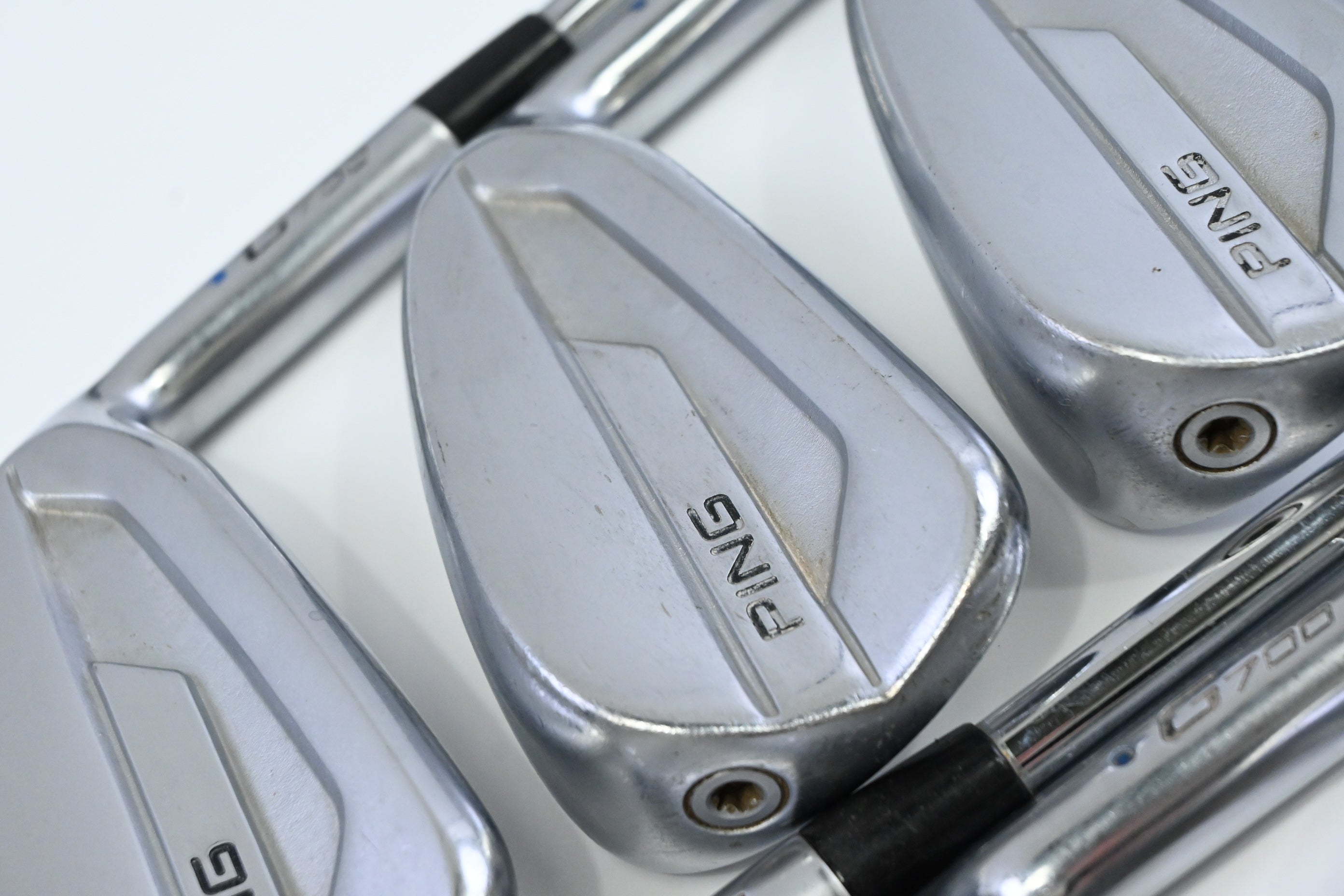 Ping G700 Irons / 5-PW / Blue Dot / Regular Flex XP 95 R300 Shafts