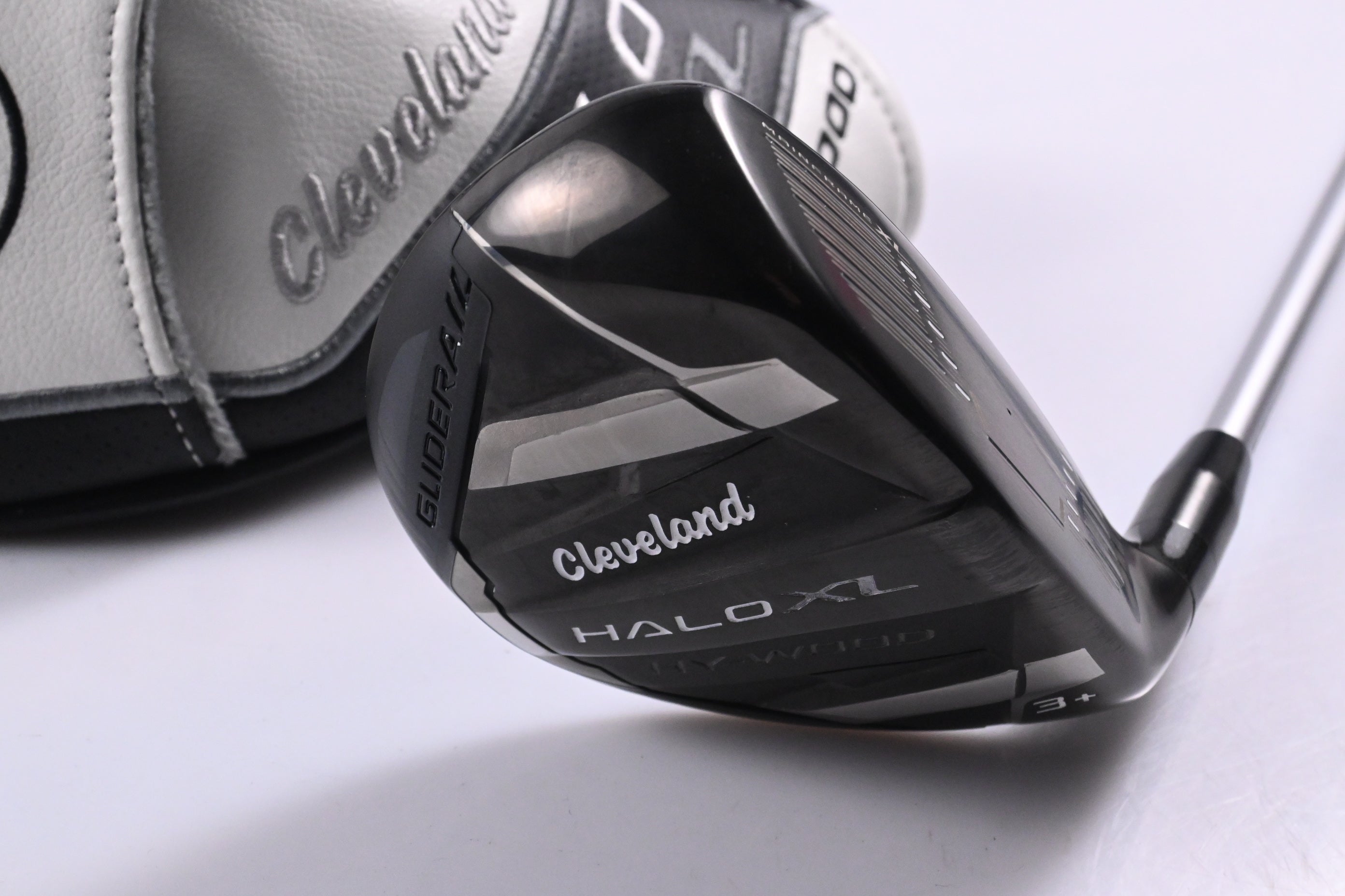 Cleveland Halo XL Hy-Wood #3 Hybrid / 17 Degree / Senior Flex Aldila Ascent 40