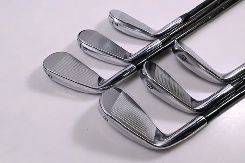 Cobra King Tour 2020 Irons / 5-PW / X-Flex True Temper AMT White X100 Shafts