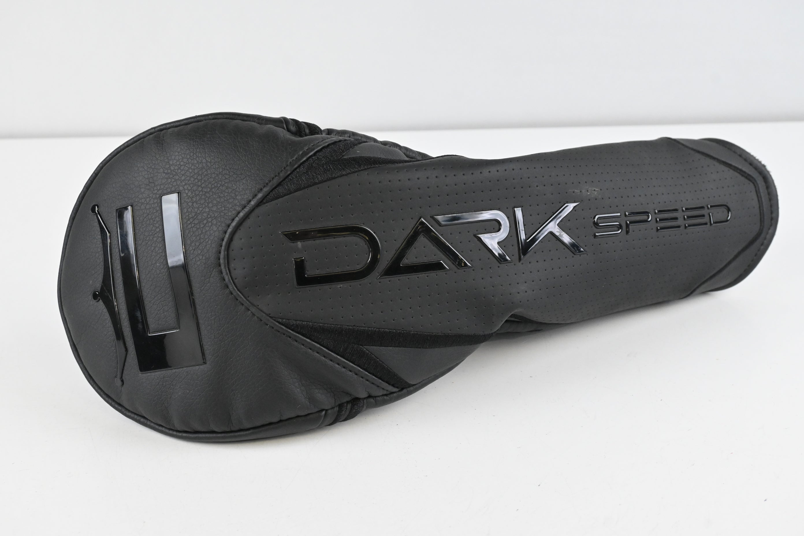 Cobra Darkspeed LS Driver / 9 Degree / Stiff Flex UST Mamiya Lin.Q M40X 6 Shaft