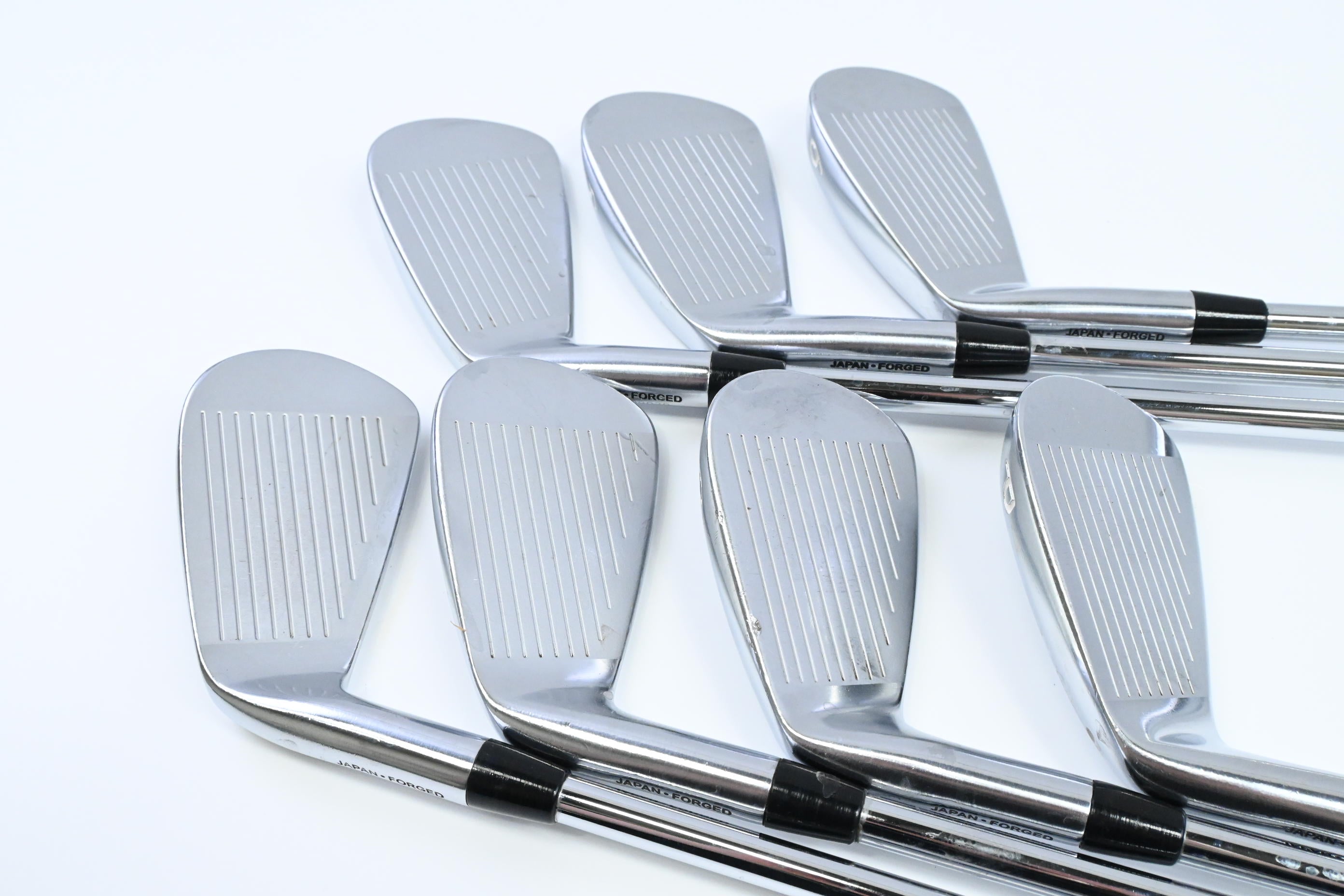 Vega Mizar Tour Irons / 4-PW / Stiff Flex Dynamic Gold S400 Shafts