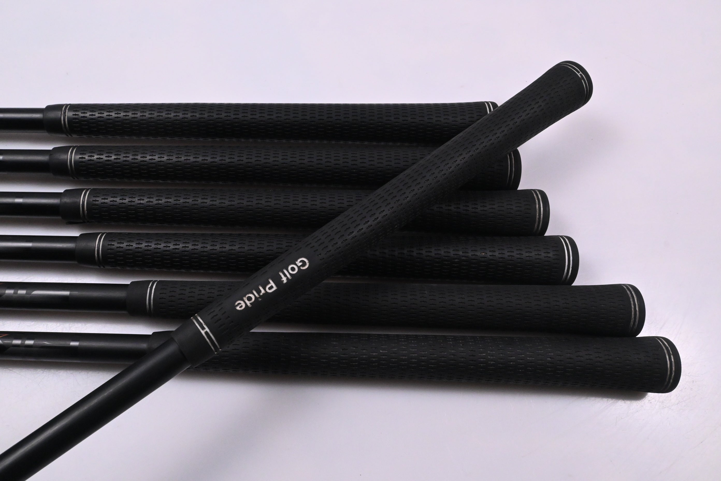 Ping G400 Irons / 4-PW / Green Dot / Regular Flex Ping Alta CB Shafts