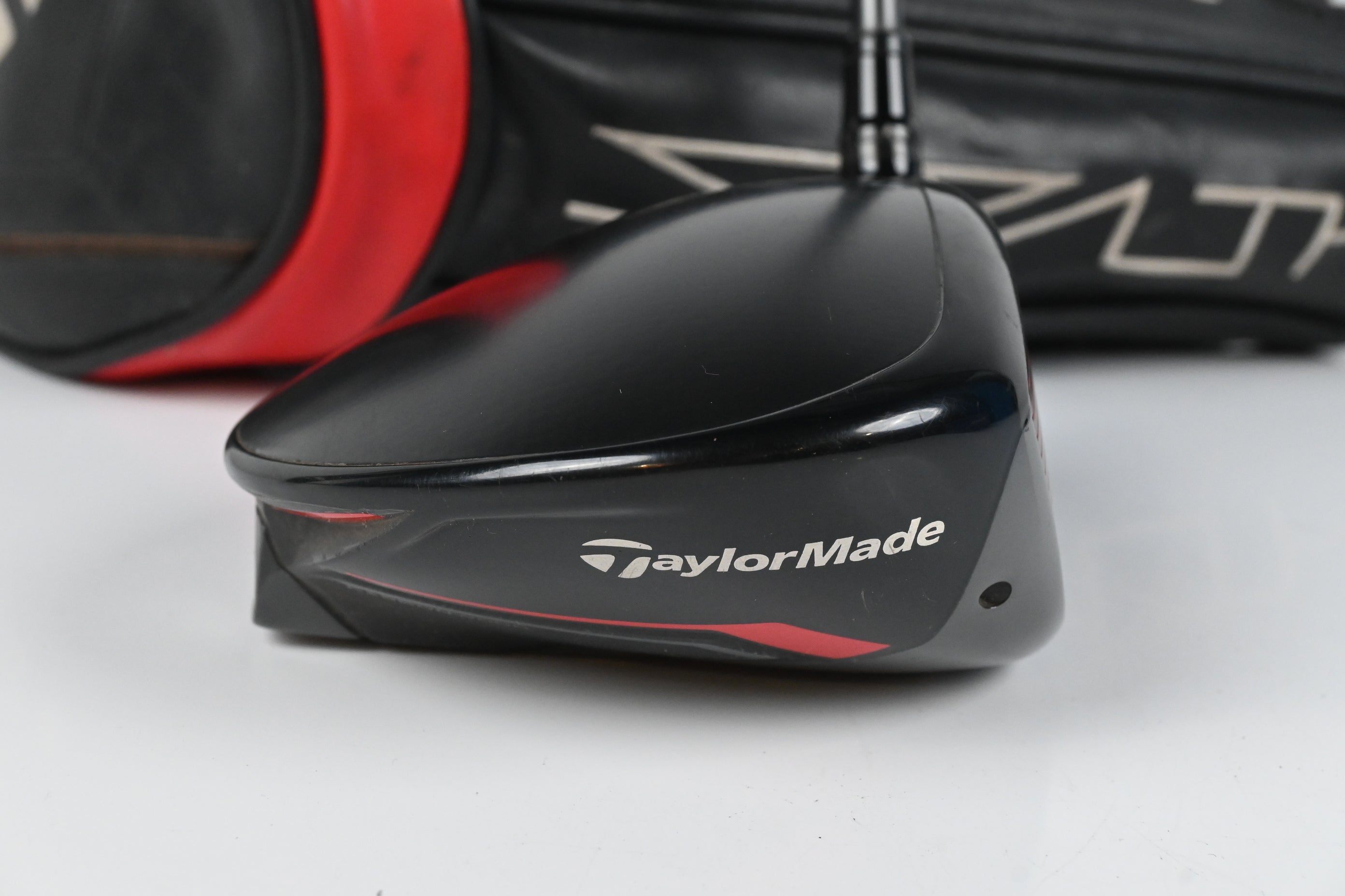 Taylormade Stealth Driver / 9 Degree / Stiff Flex Hzrdus Smoke Green 70 Shaft