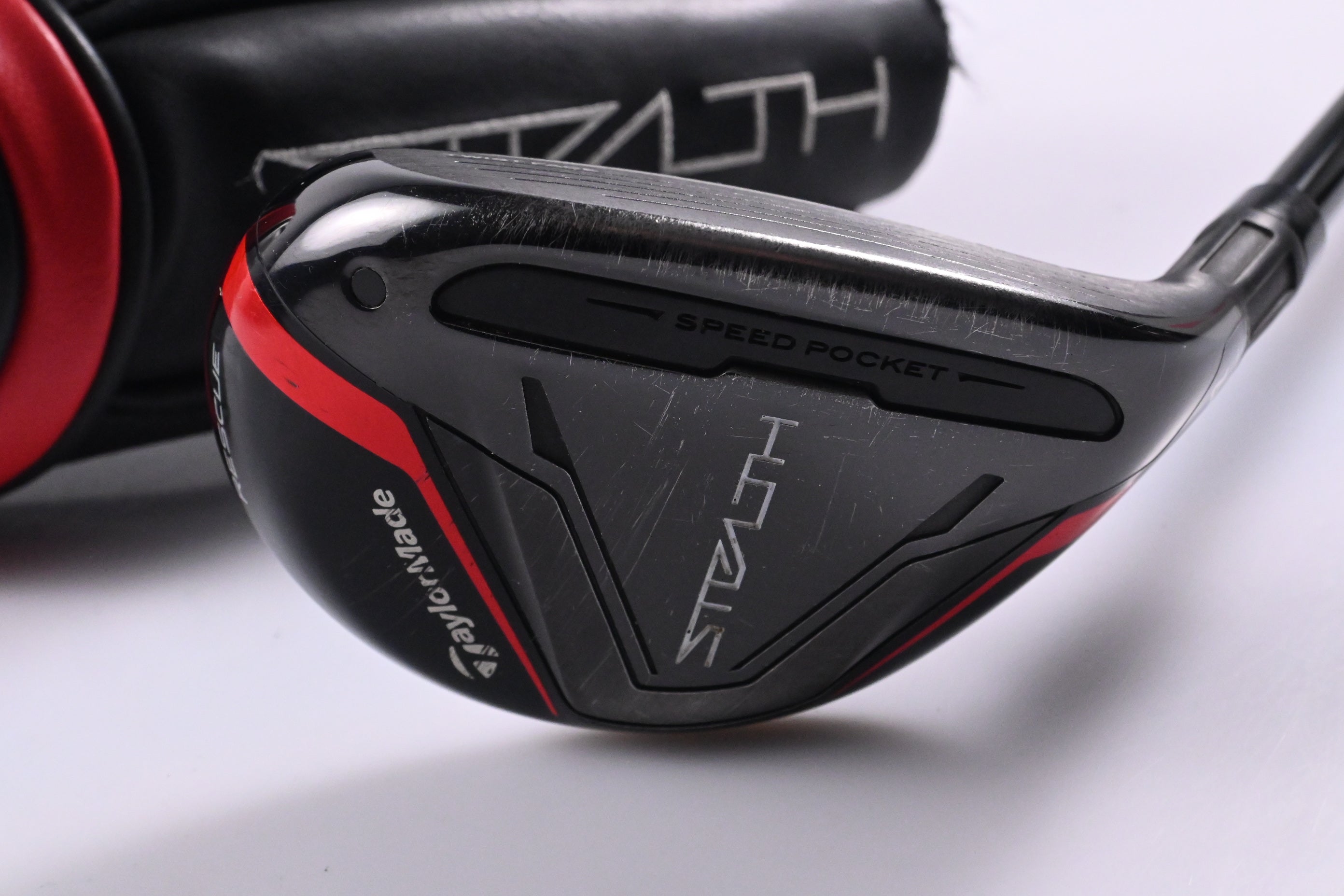 Taylormade Stealth #4 Hybrid / 22 Degree / Regular Flex Fujikura Vista Pro 50