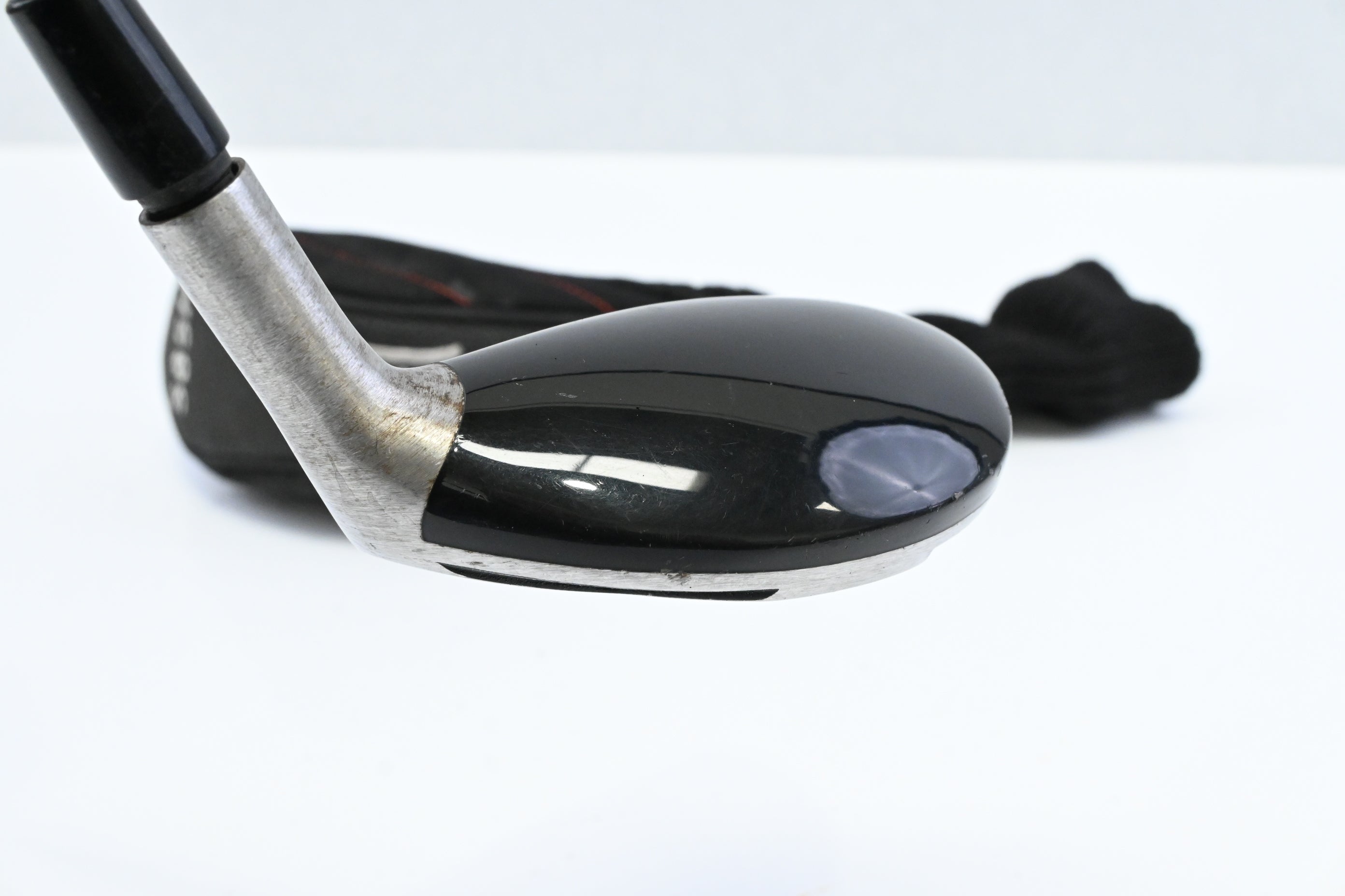 Titleist 585.H #3 Hybrid / 19 Degree / Regular Flex Titleist 4175 Shaft