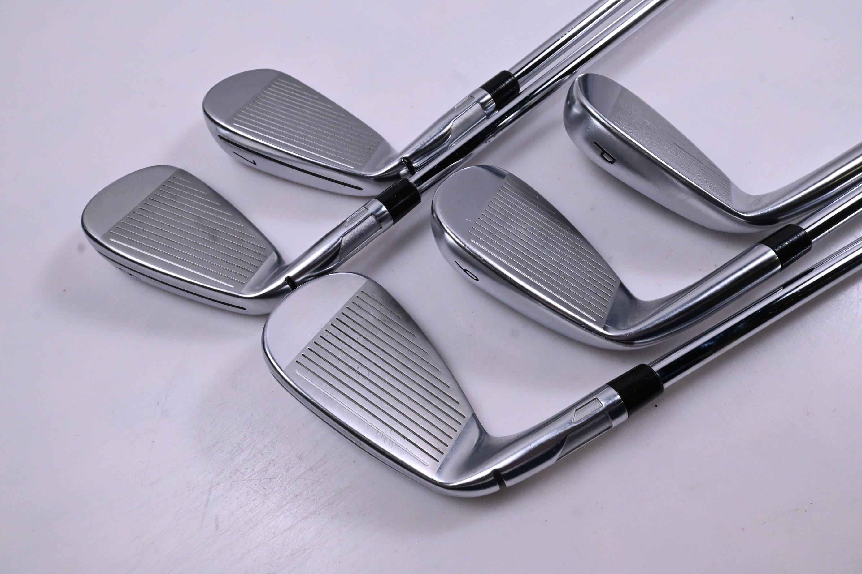 Taylormade Qi Irons / 6-PW / Regular Flex KBS MAX MT 85 Shafts