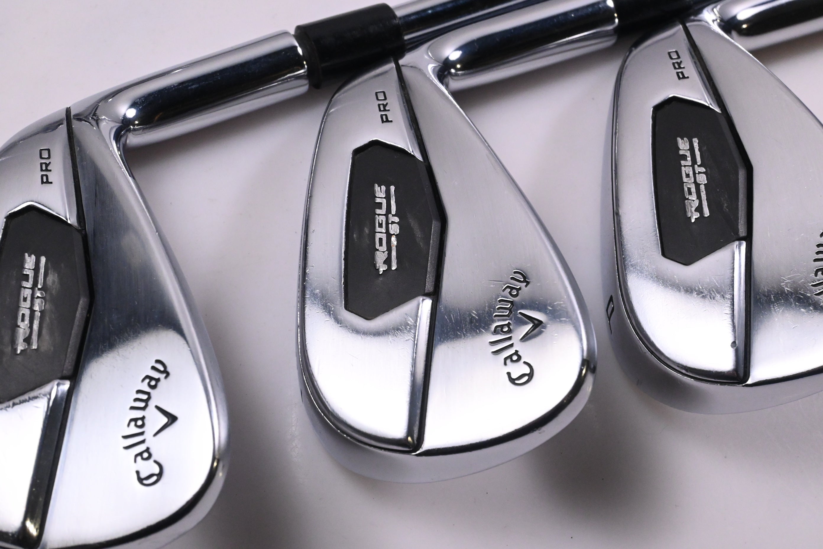 Callaway Rogue ST Pro Irons / 6-PW / Stiff Flex N.S.Pro Modus3 Tour 130 Shafts