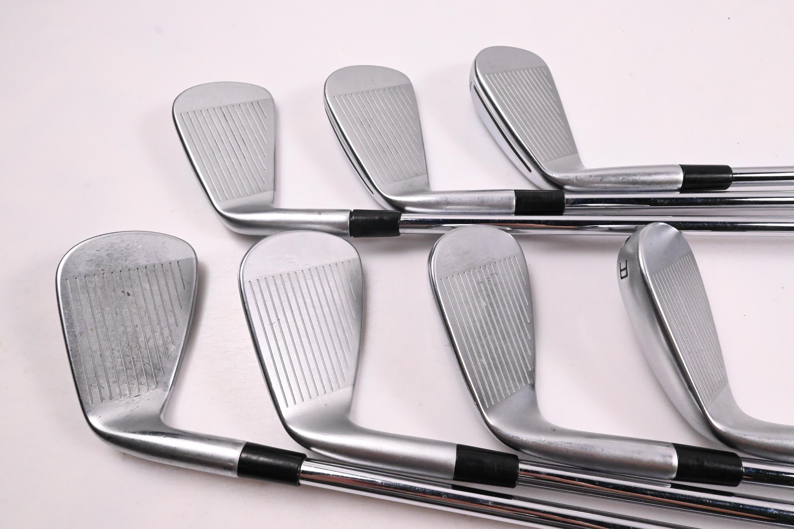 Taylormade P790 2023 Irons / 5-PW+GW / Stiff Flex Elevate MPH 95 Shafts