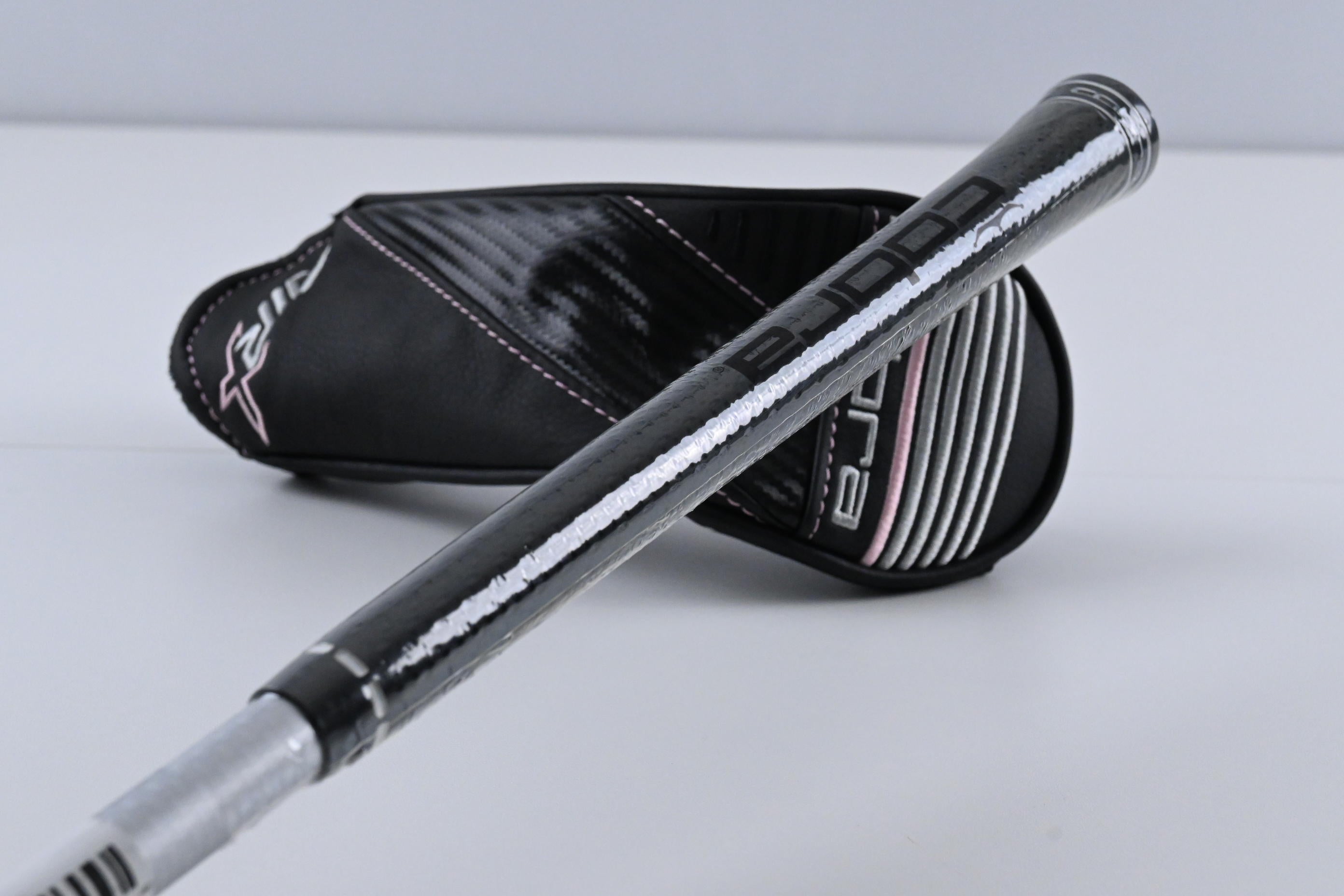 Ladies Cobra Air-X #6 Hybrid / 29 Degree / Ladies Flex Cobra Ultralite 45 Shaft