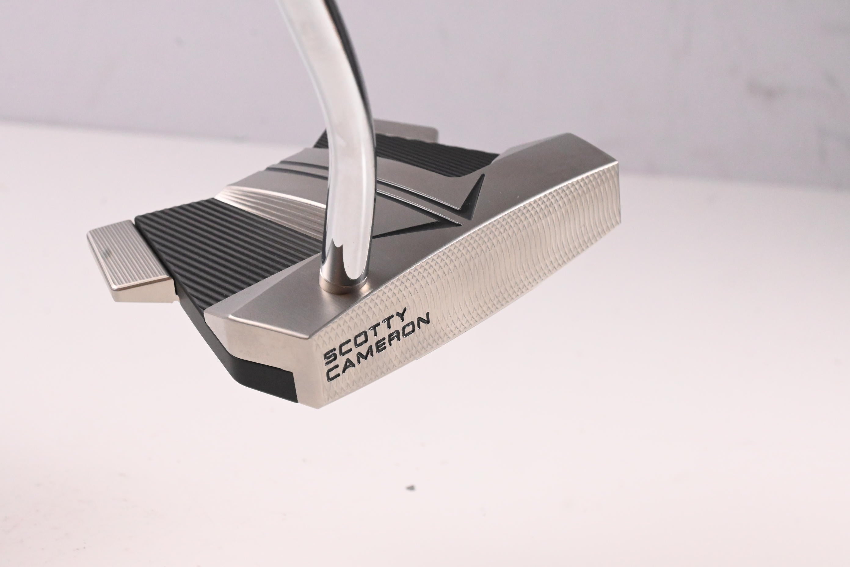 Left Hand Scotty Cameron 2024 Phantom 11.5 Putter / 35 Inch