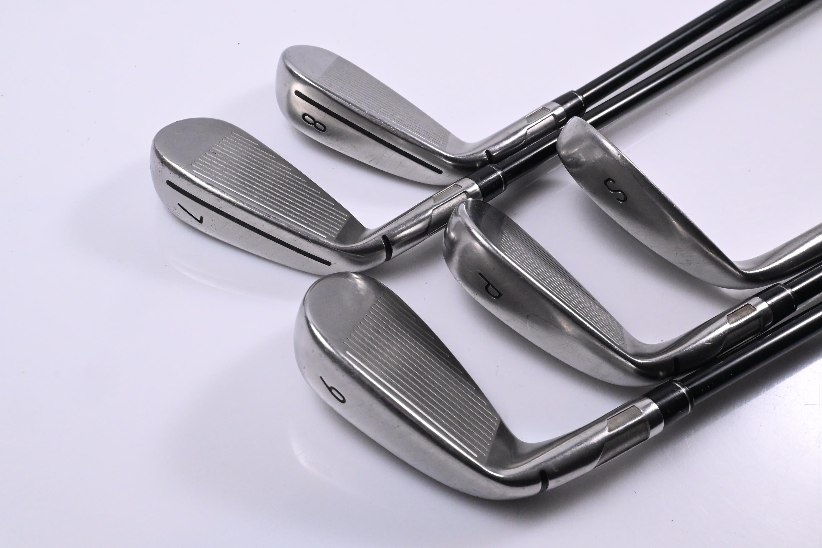 Taylormade Stealth Irons / 7-PW+SW / Senior Flex Fujikura Ventus Red 5 Shafts