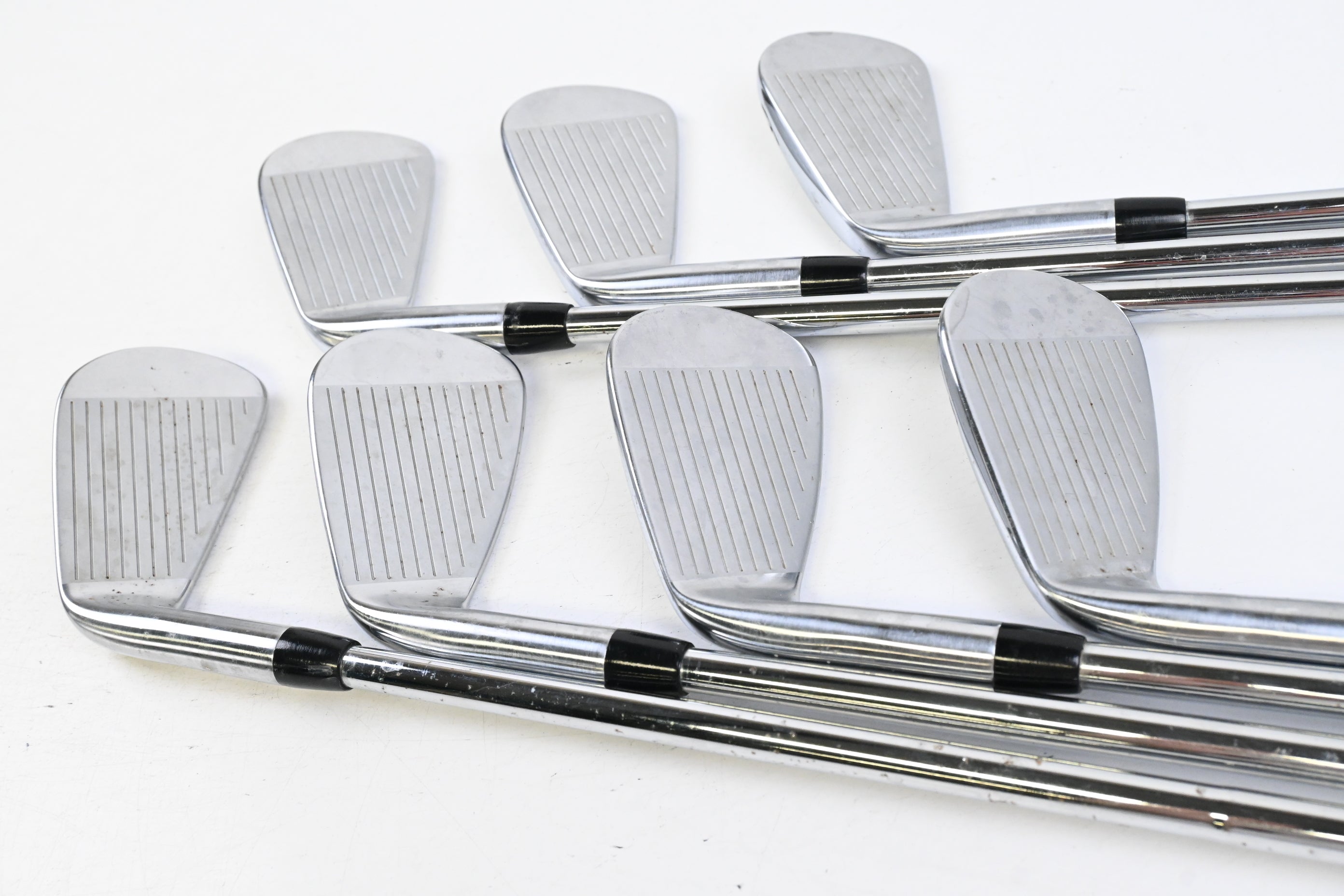 Titleist T100 2019 Irons / 4-PW / Stiff Flex AMT S300 Tour White Shafts