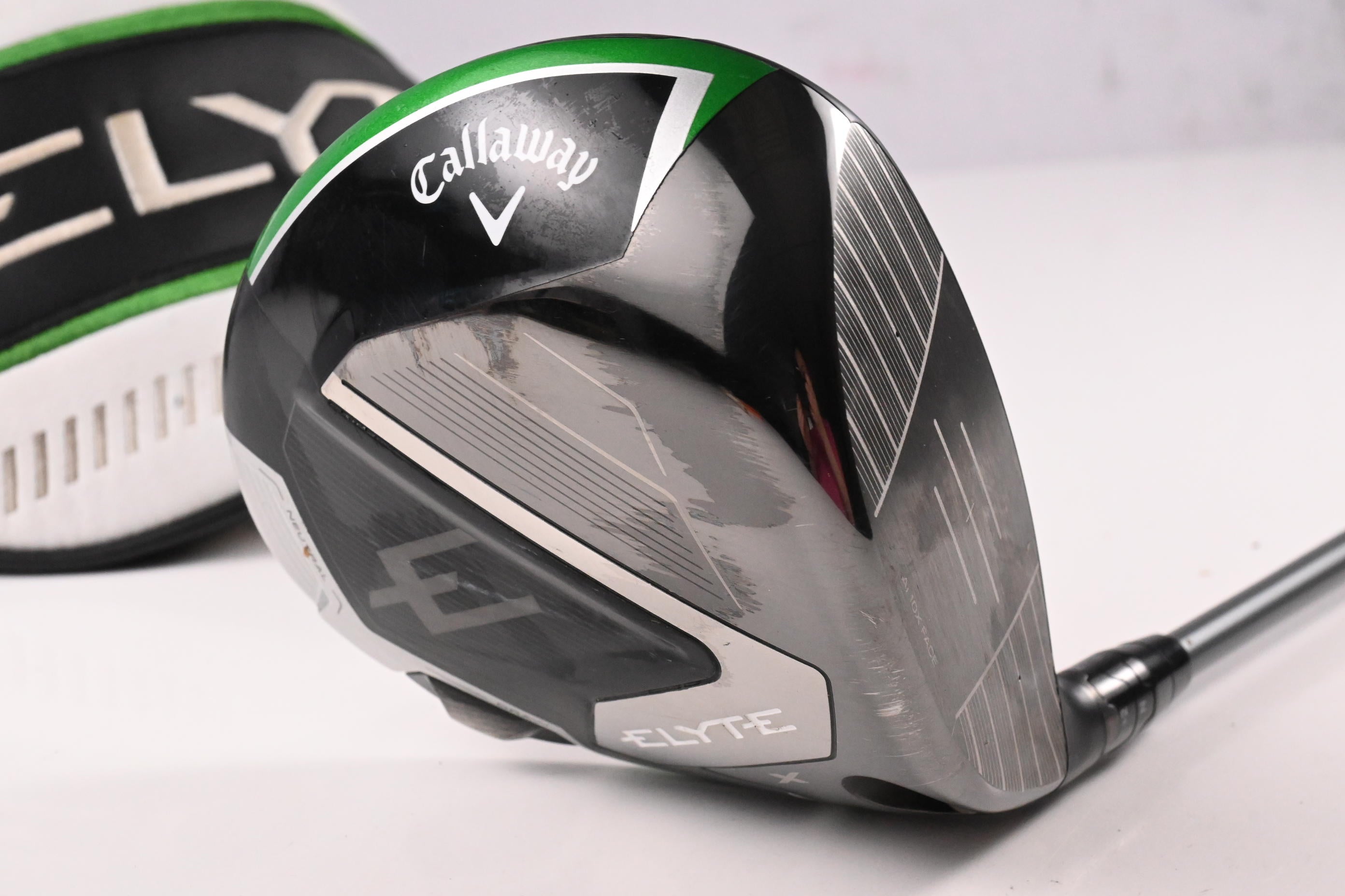 Callaway Elyte X Driver / 10.5 Degree / Regular Flex Denali Charcoal 50 Shaft