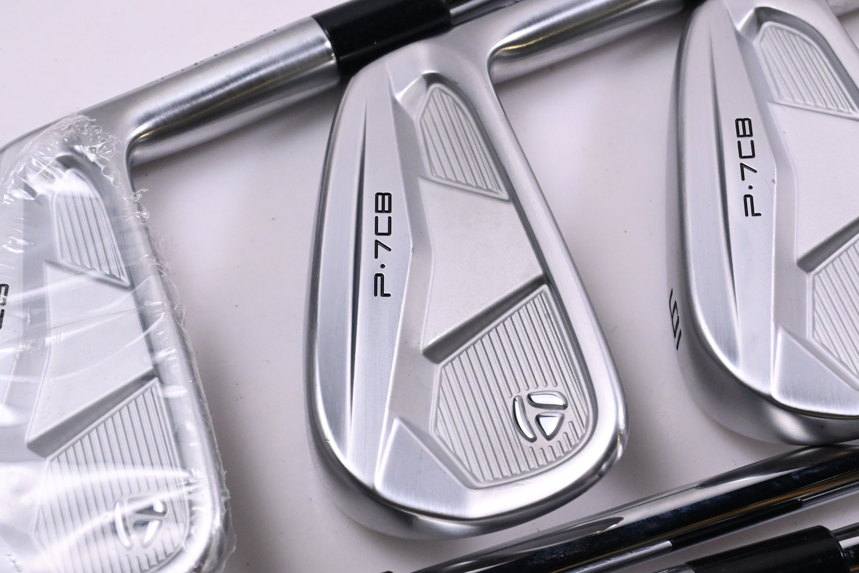 Taylormade P.7CB Irons / 4-PW / Regular Flex Project X Rifle Red 100 Shafts